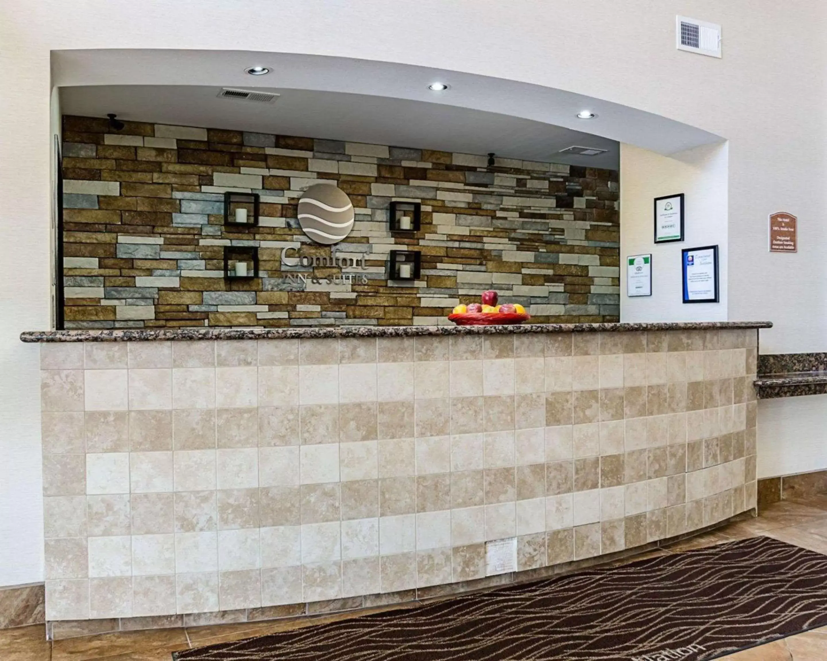 Lobby or reception in Comfort Inn & Suites Lawrence - University Area Lobby or reception in Comfort Inn & Suites Lawrence - University Area