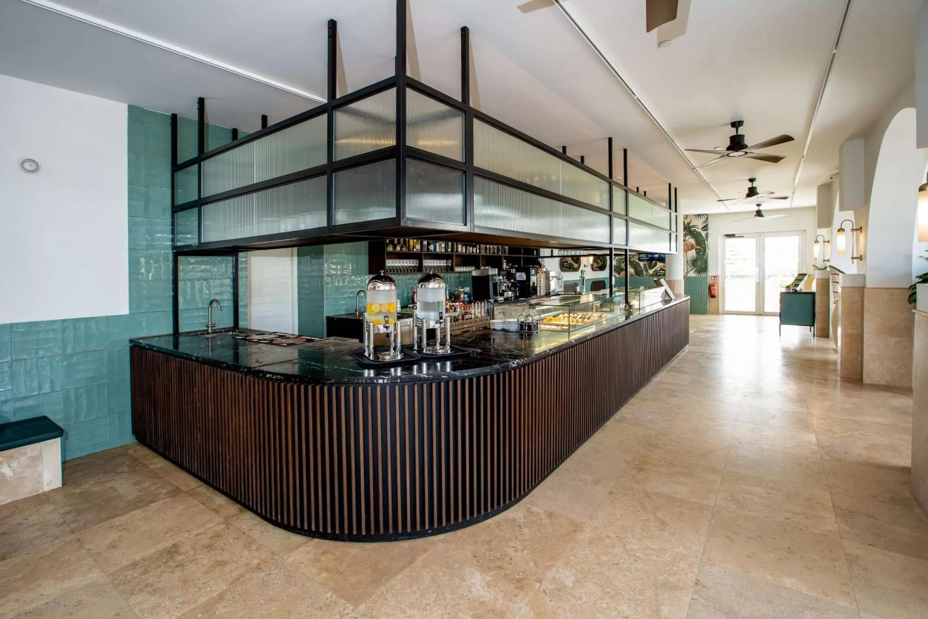 Dining area in Mangrove Beach Corendon Curacao All-Inclusive Resort, Curio