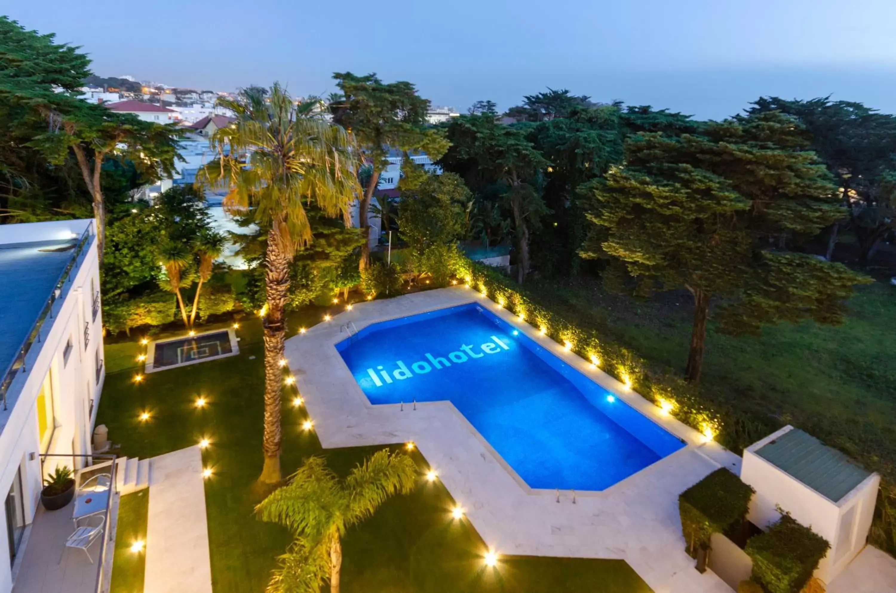 Pool View in Hotel Lido