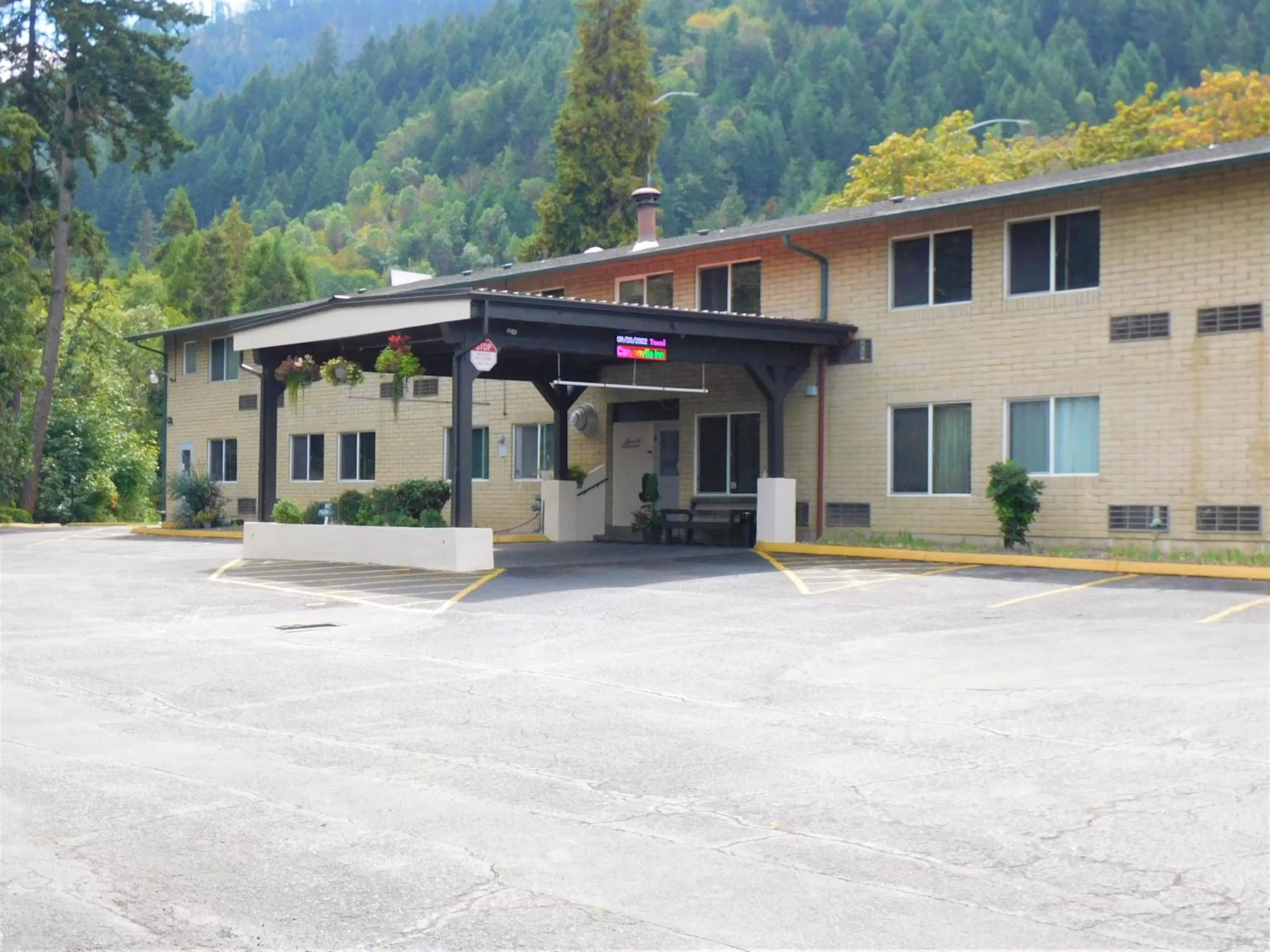 Property building in Travelodge by Wyndham Canyonville