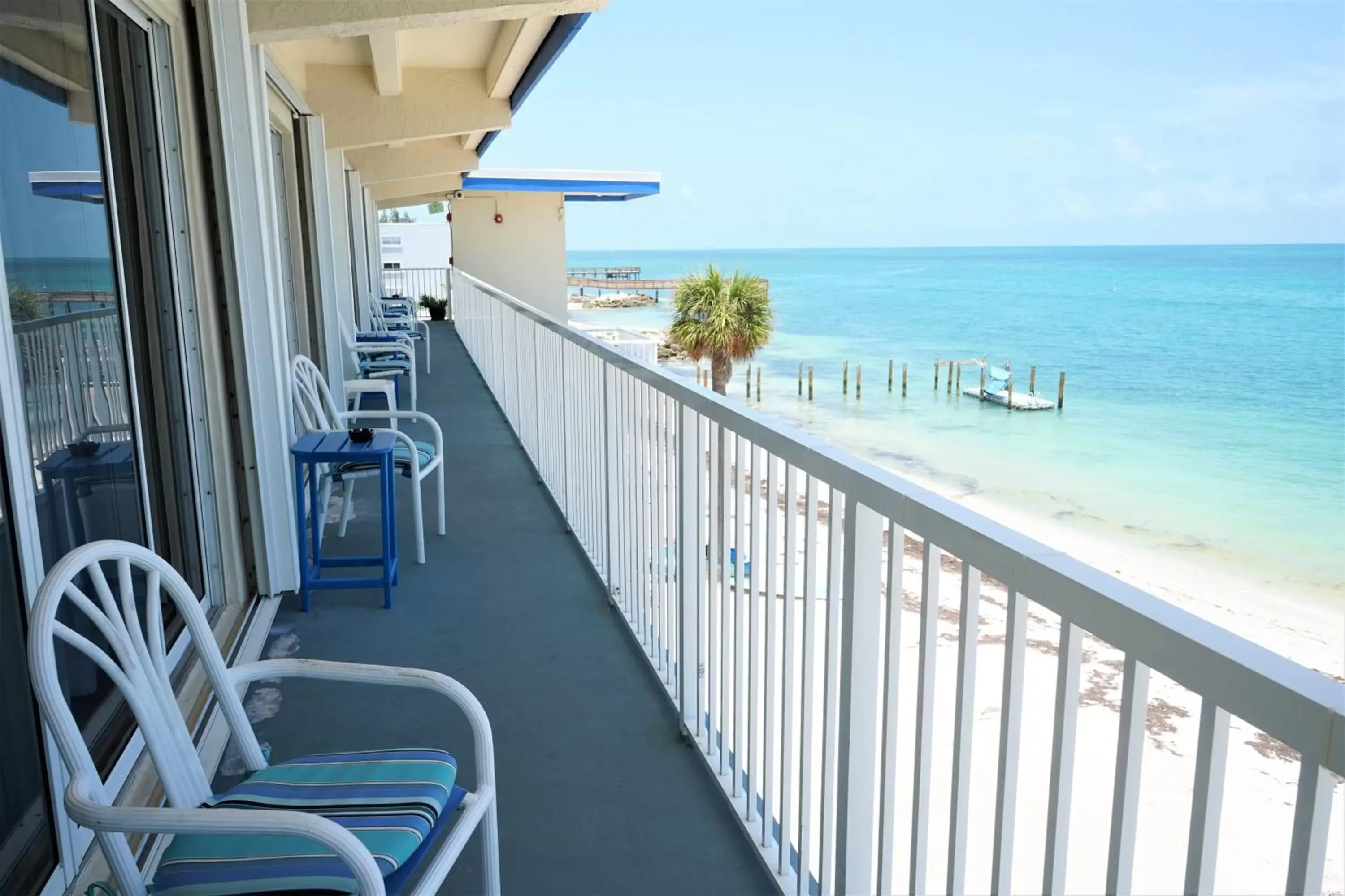 Balcony/Terrace in Glunz Ocean Beach Hotel and Resort