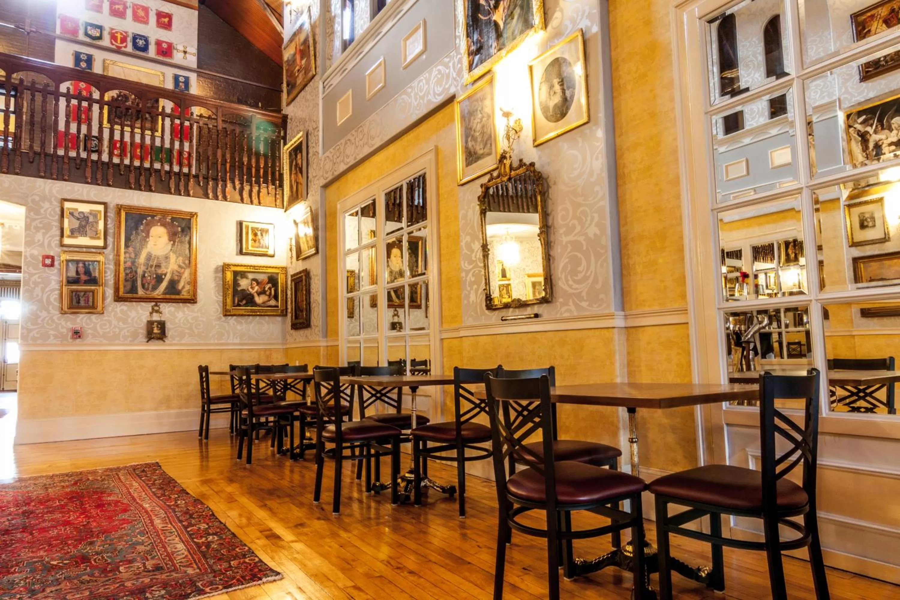 Restaurant/places to eat in Amsterdam Castle NY