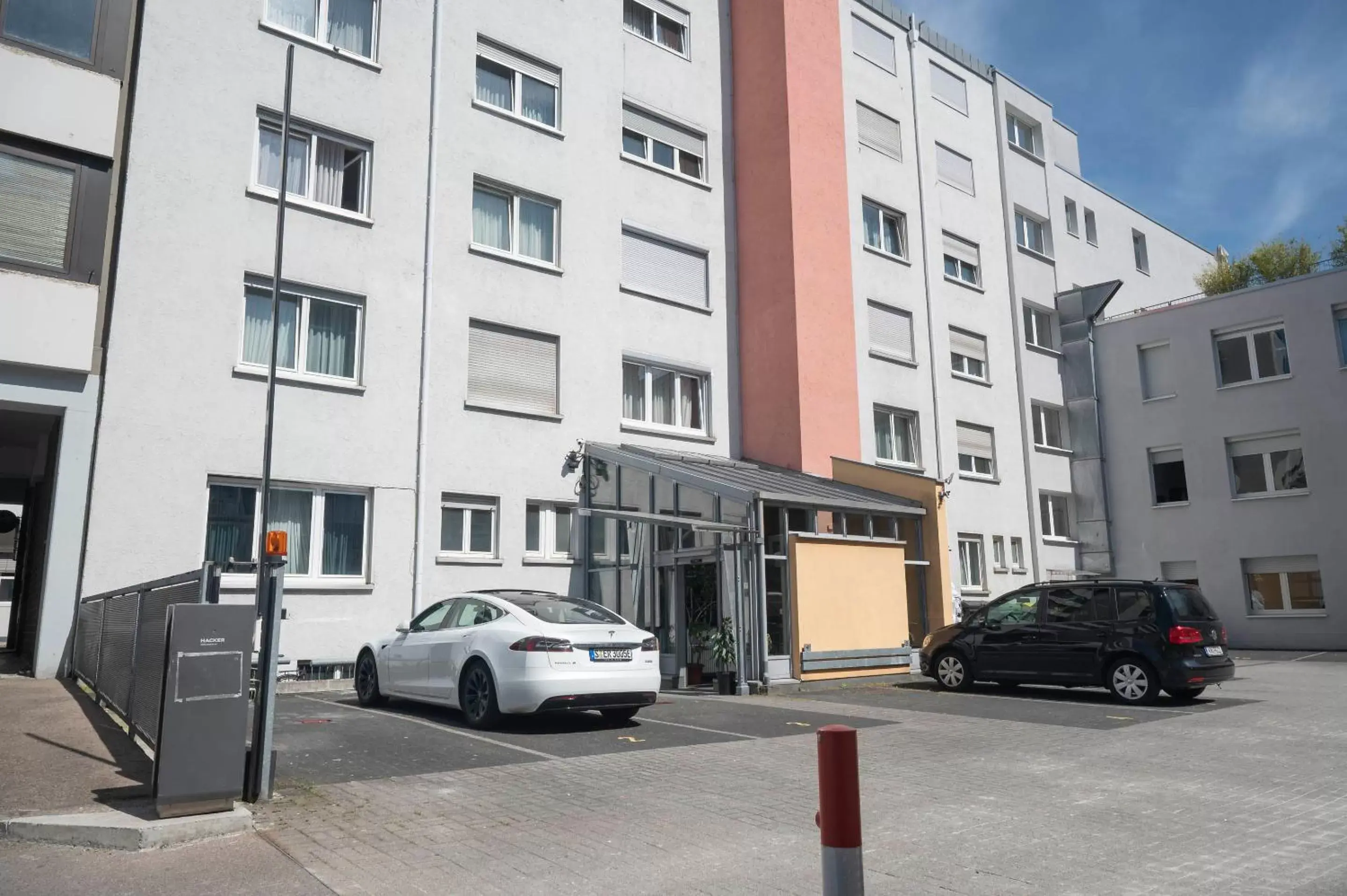 Property building in Hotel Astoria Stuttgart City Property building in Hotel Astoria Stuttgart City