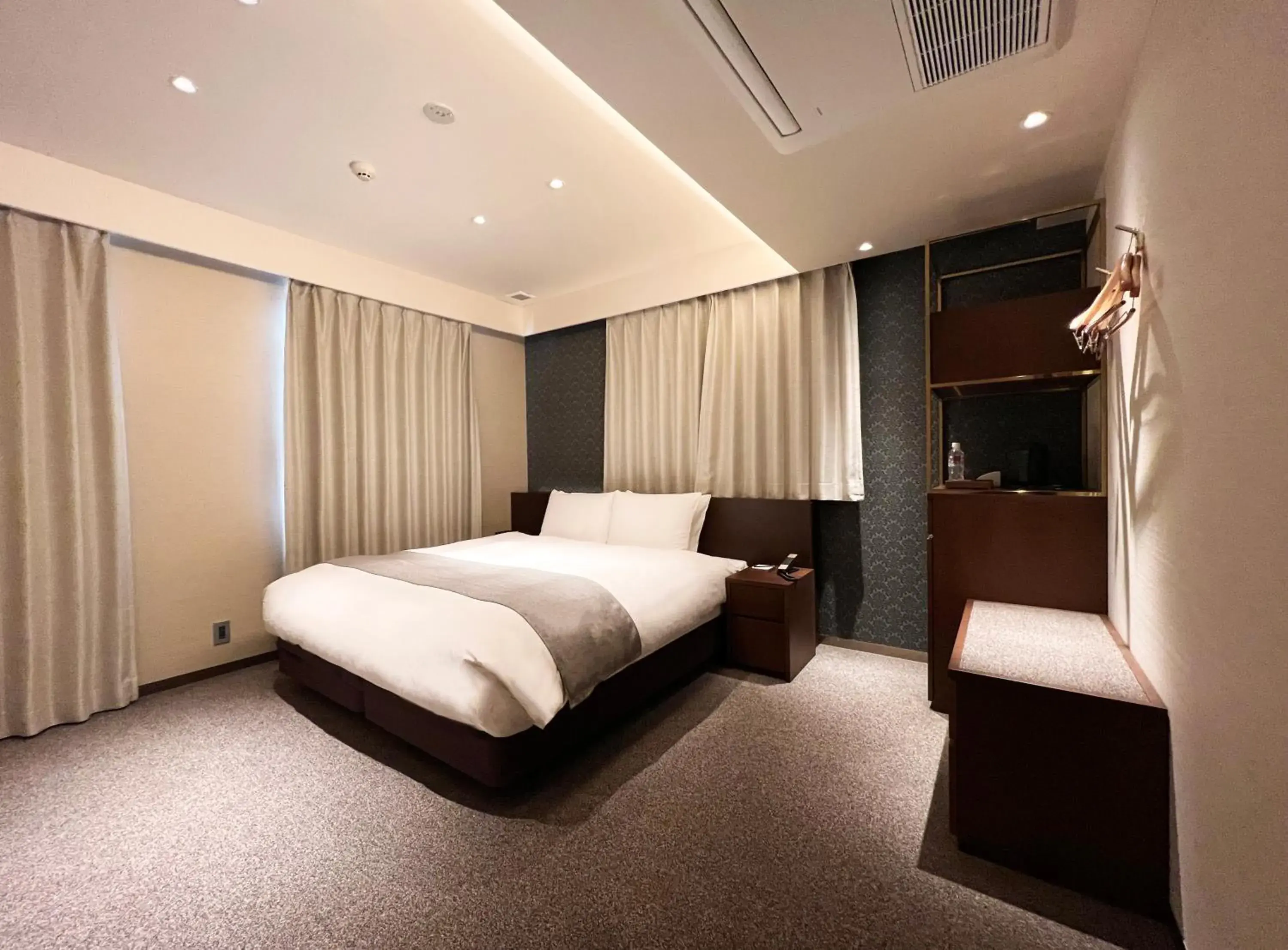 Photo of the whole room, Bed in yoin hotel kyoto gion