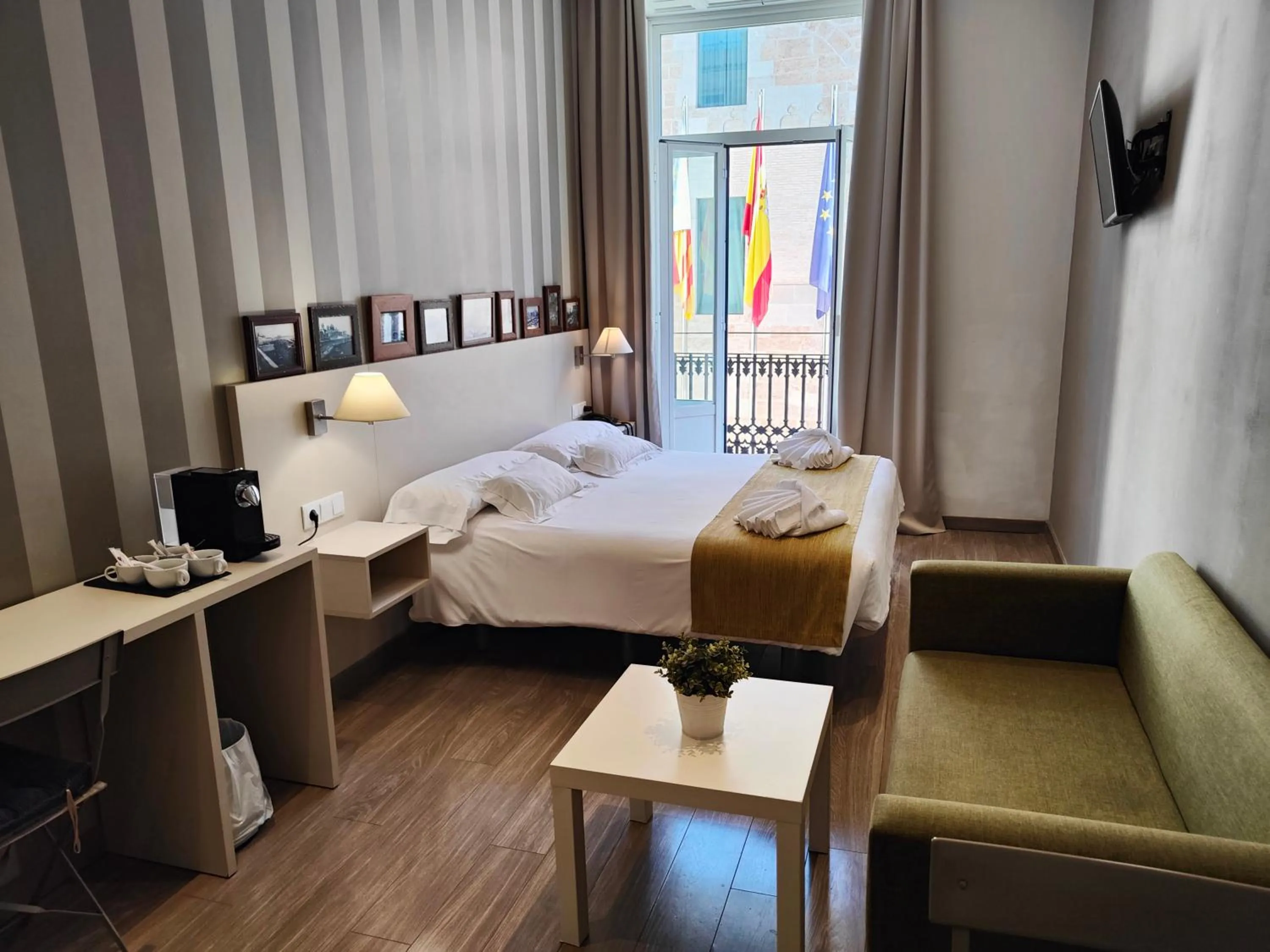 Bed in Hotel San Lorenzo Boutique Plaza