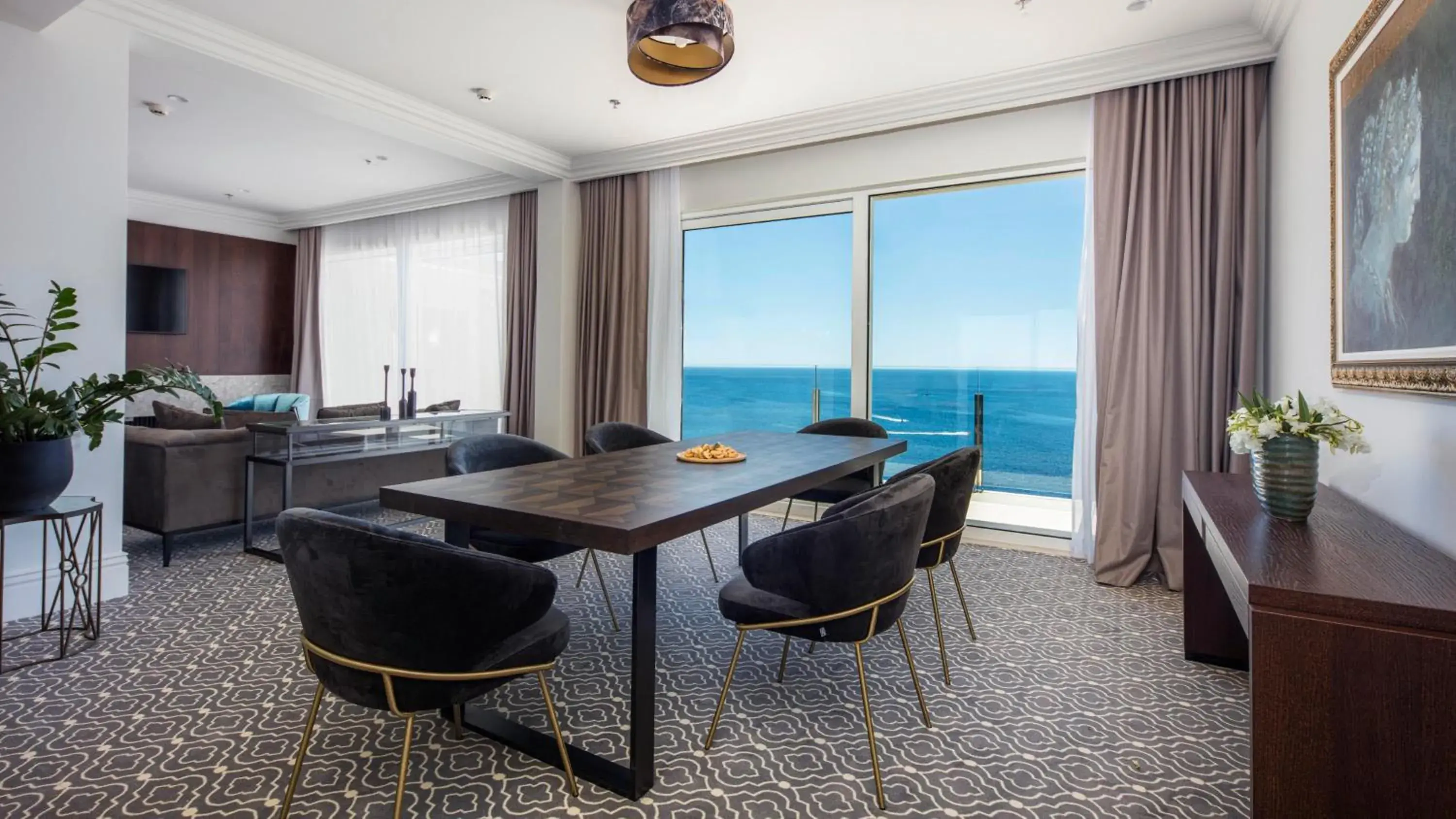 Dining area in Royal Palm Hotel