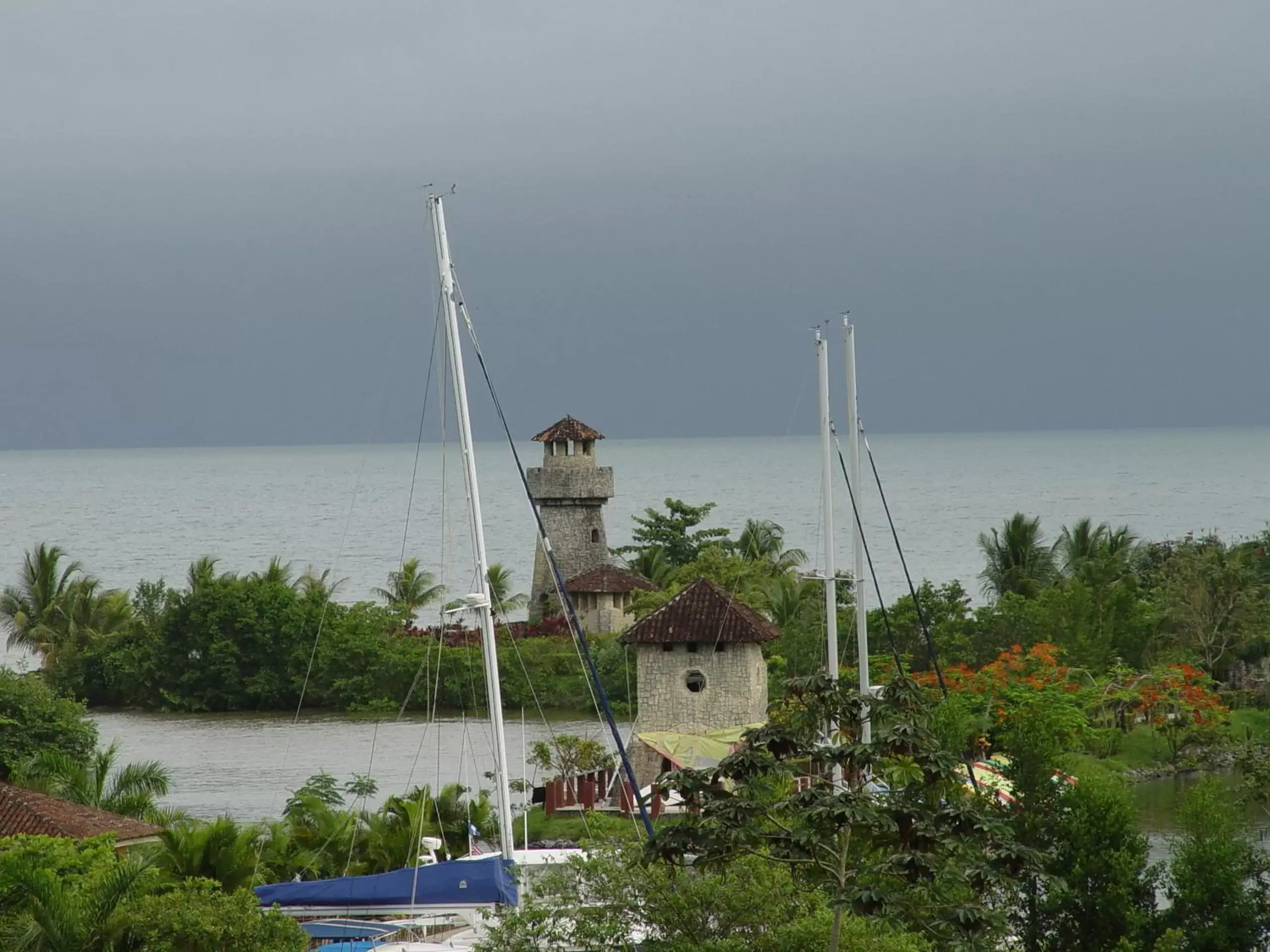 Bird's eye view, Sea View in Amatique Bay Hotel