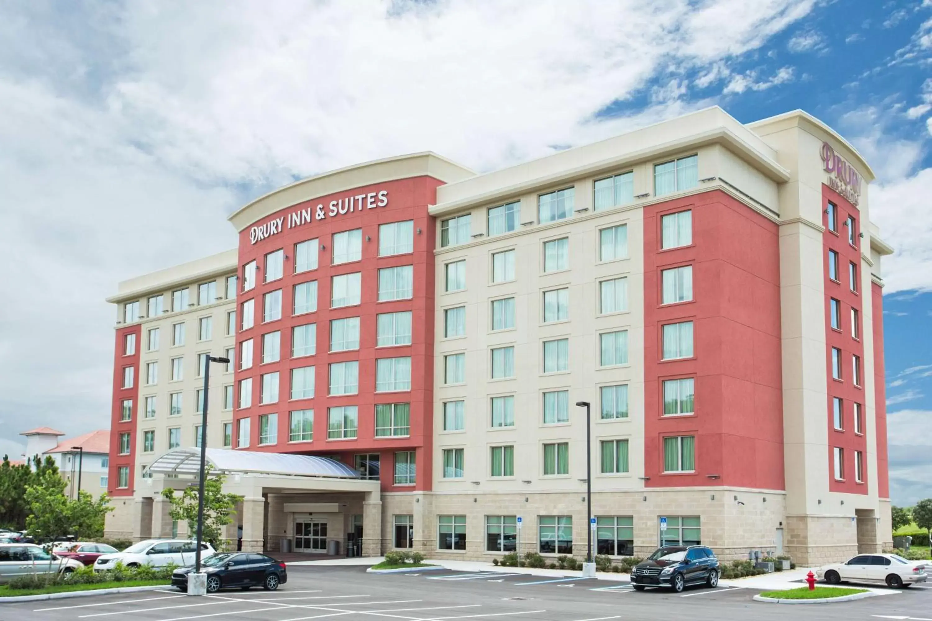 Property Building in Drury Inn & Suites Fort Myers Airport FGCU