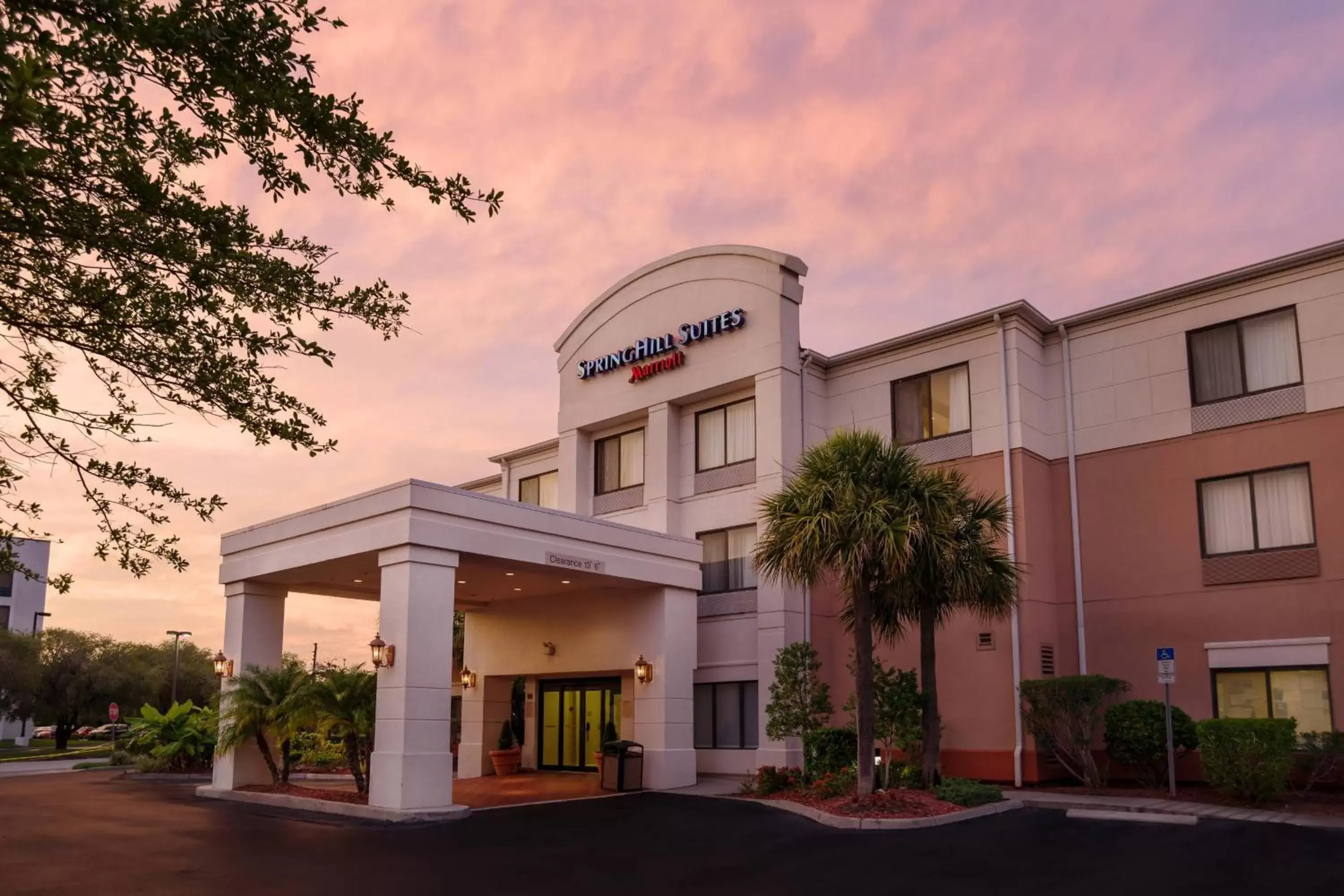Property Building in SpringHill Suites St Petersburg Clearwater
