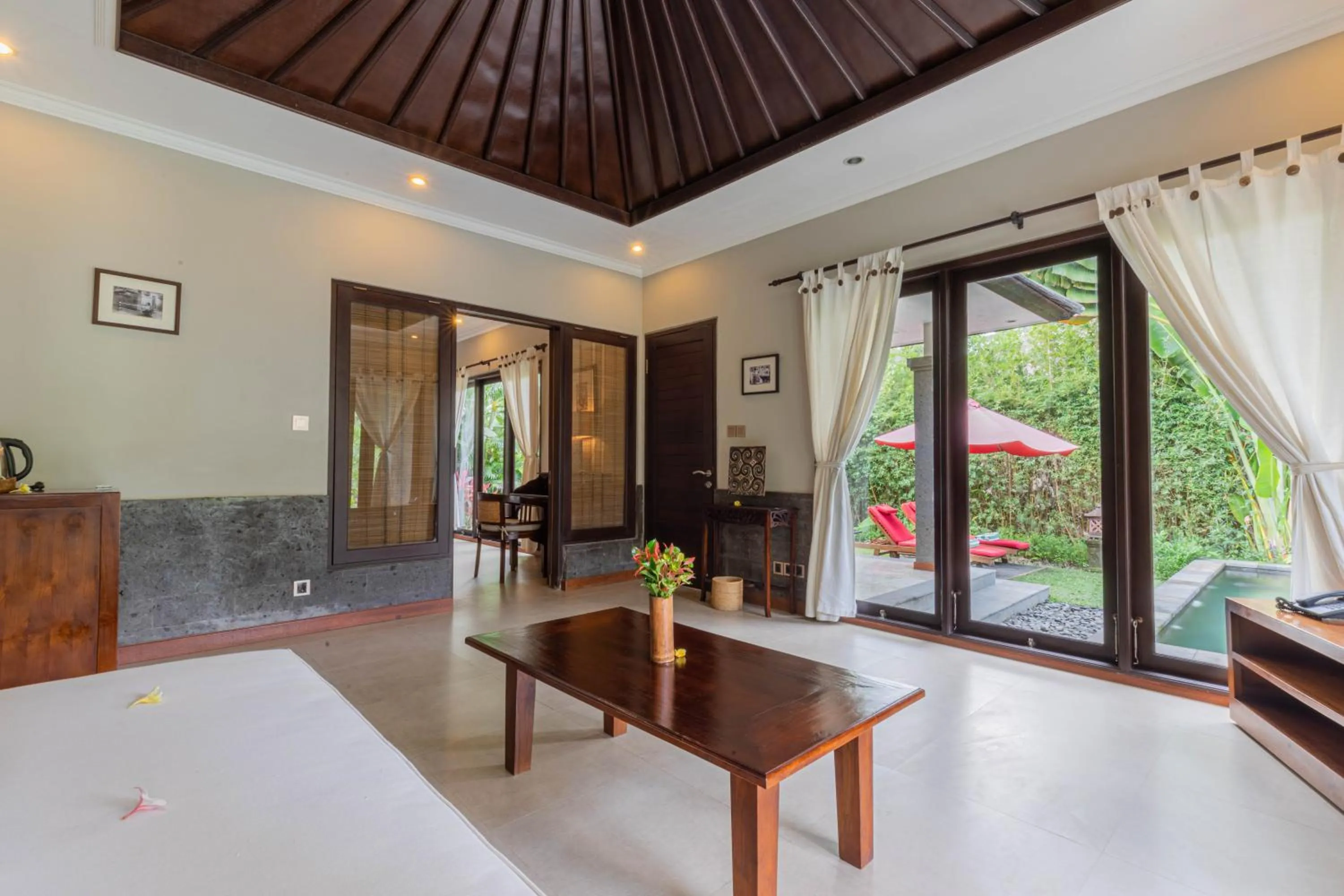 Photo of the whole room, Bed in Suara Air Luxury Villa Ubud