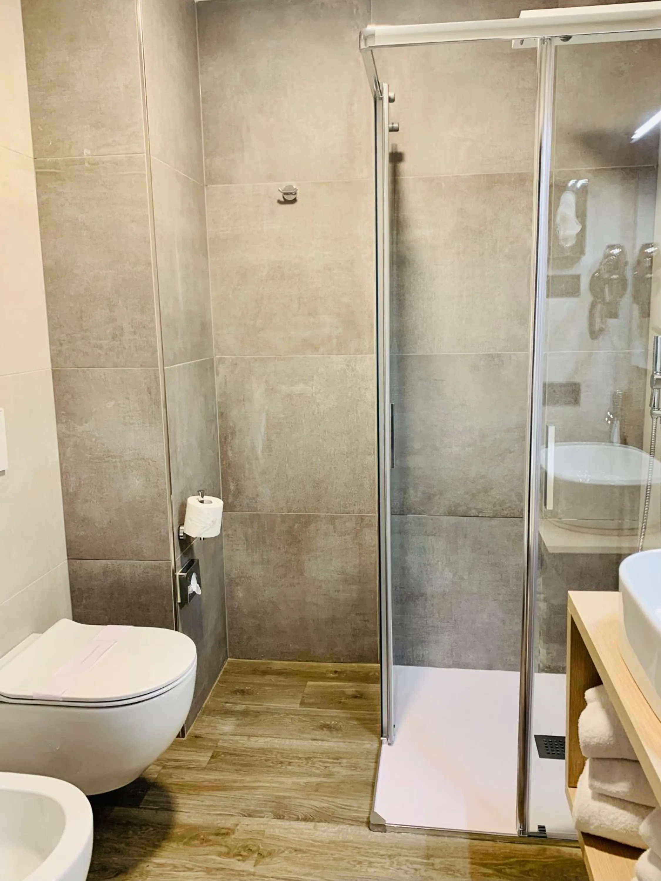 Quadruple Room with Terrace in Hotel Campagnola