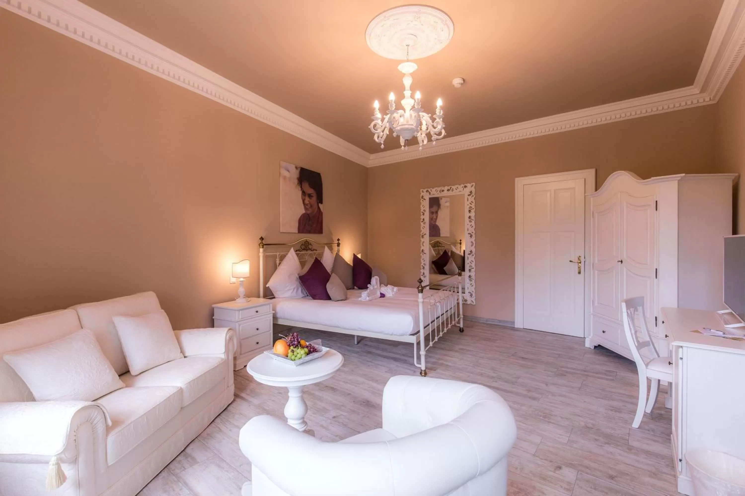 Photo of the whole room, Bed in Grande Albergo Giancarlo