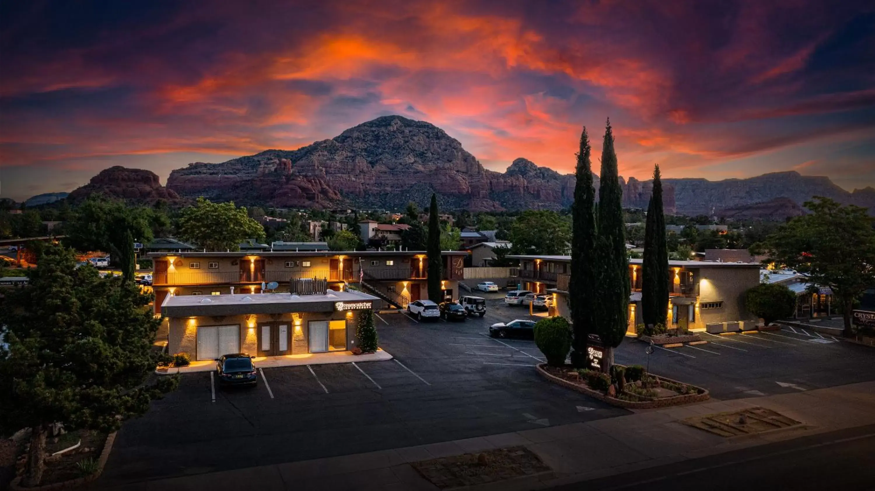 Property building, Sunrise/Sunset in Dreamcatcher Inn of Sedona