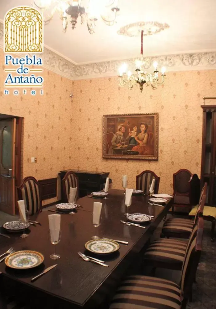 Meeting/conference room, Restaurant/Places to Eat in Hotel Puebla de Antaño