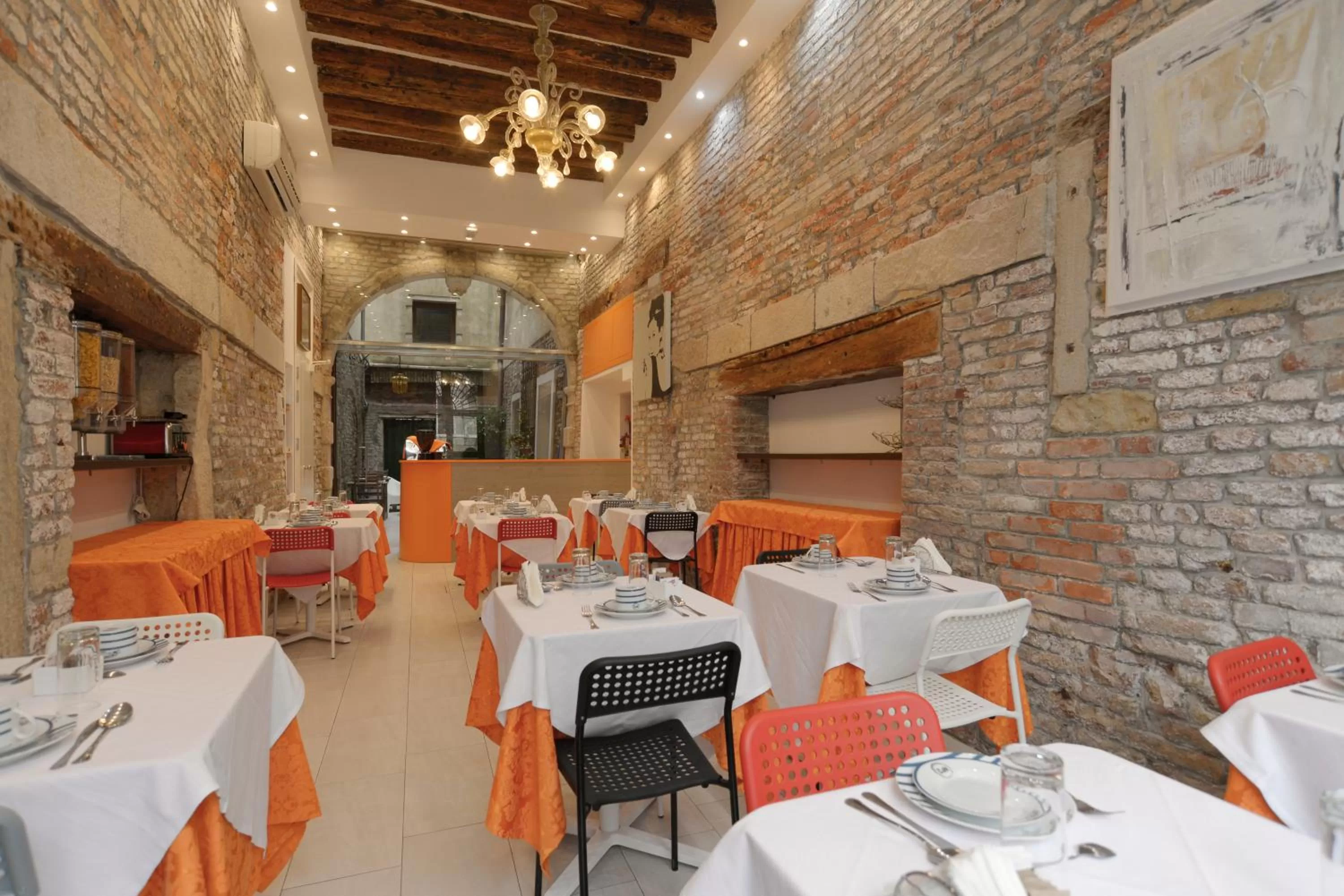 Breakfast in Al Mascaron Ridente