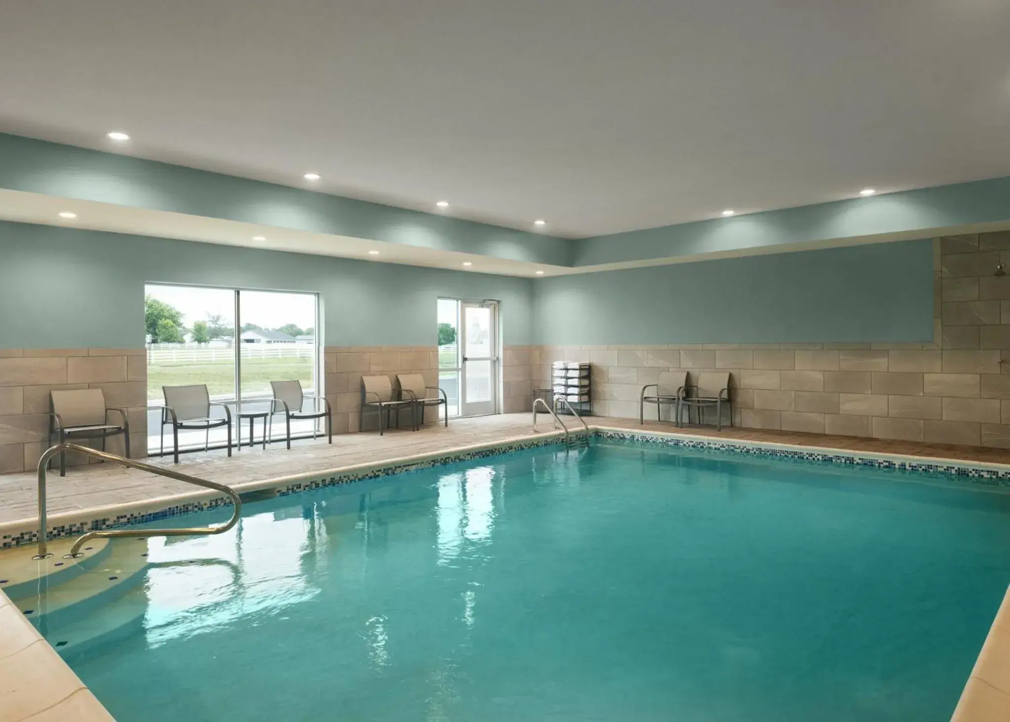 Swimming pool in Holiday Inn Express & Suites Lima by IHG Swimming pool in Holiday Inn Express & Suites Lima by IHG