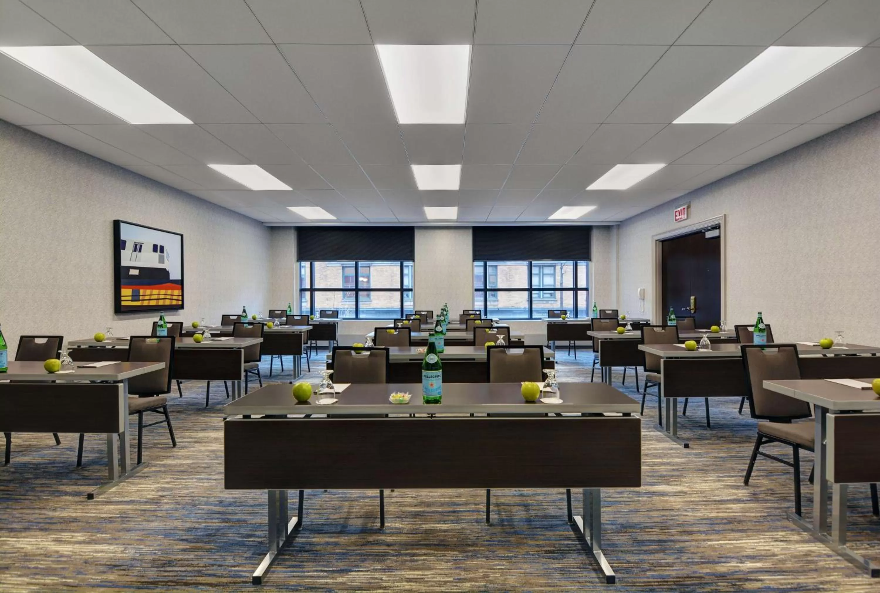 Meeting/conference room in Embassy Suites Chicago - Downtown River North