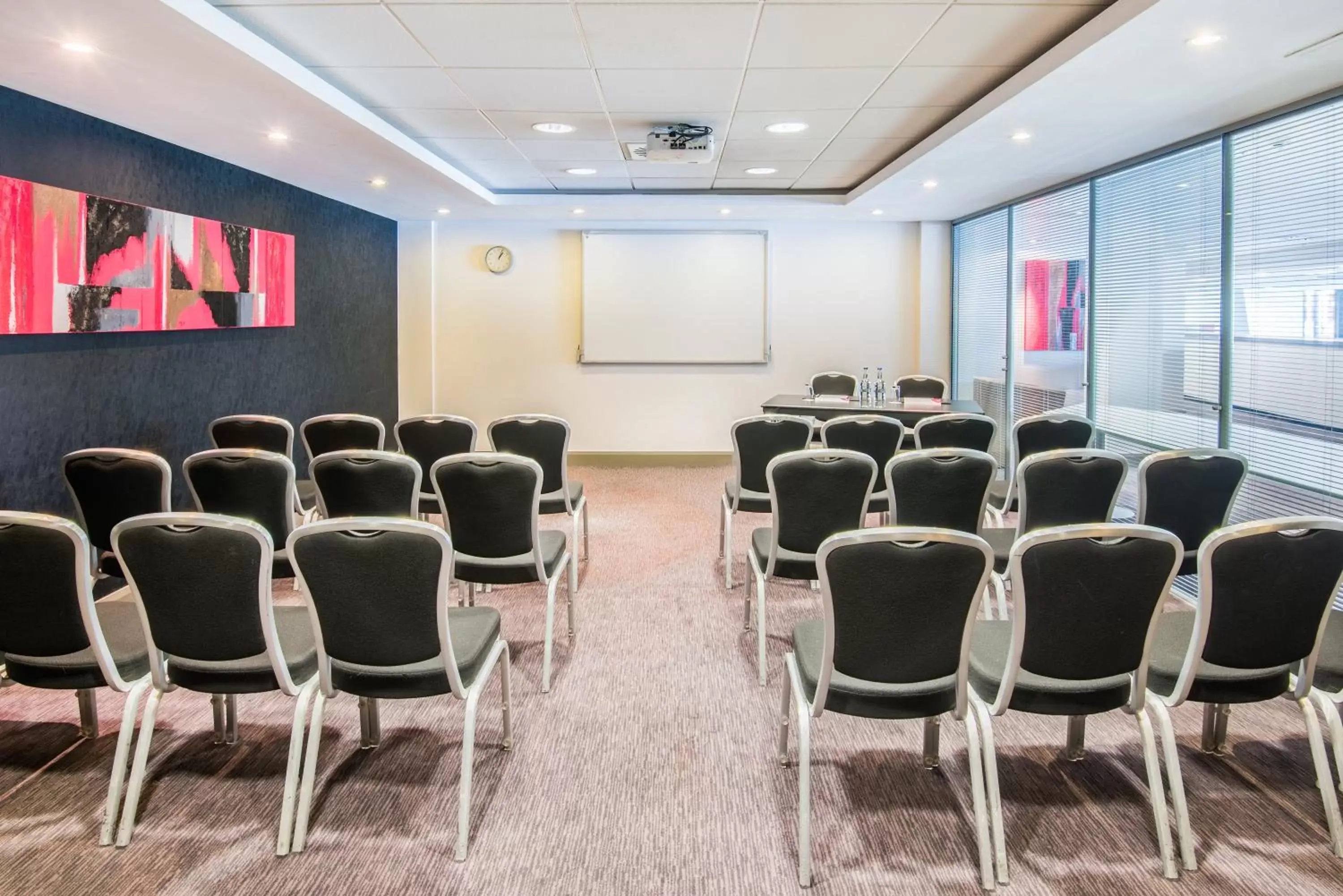 Meeting/conference room in Crowne Plaza Manchester City Centre, an IHG Hotel