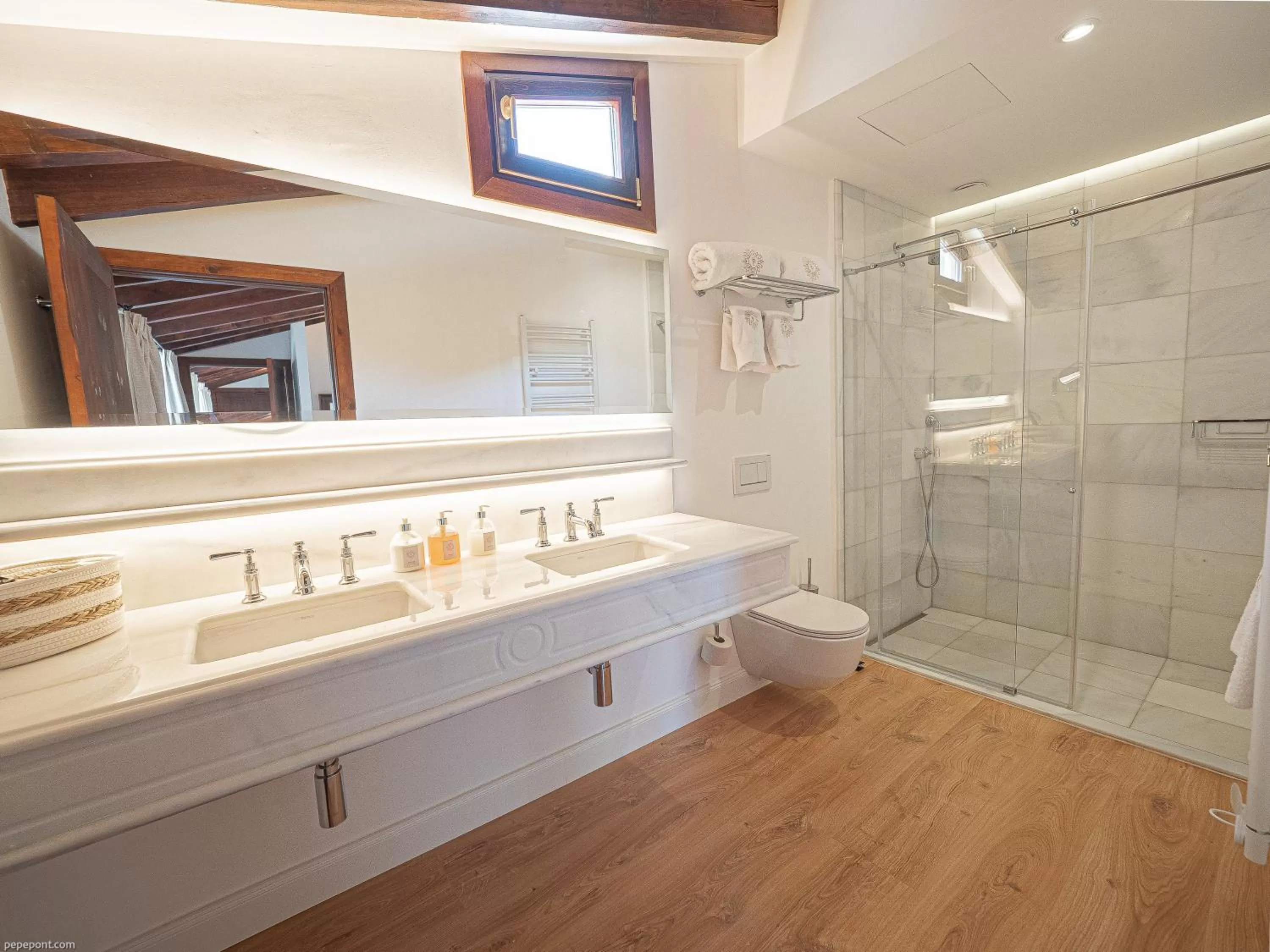 Shower in Ca'n Puig de Sòller