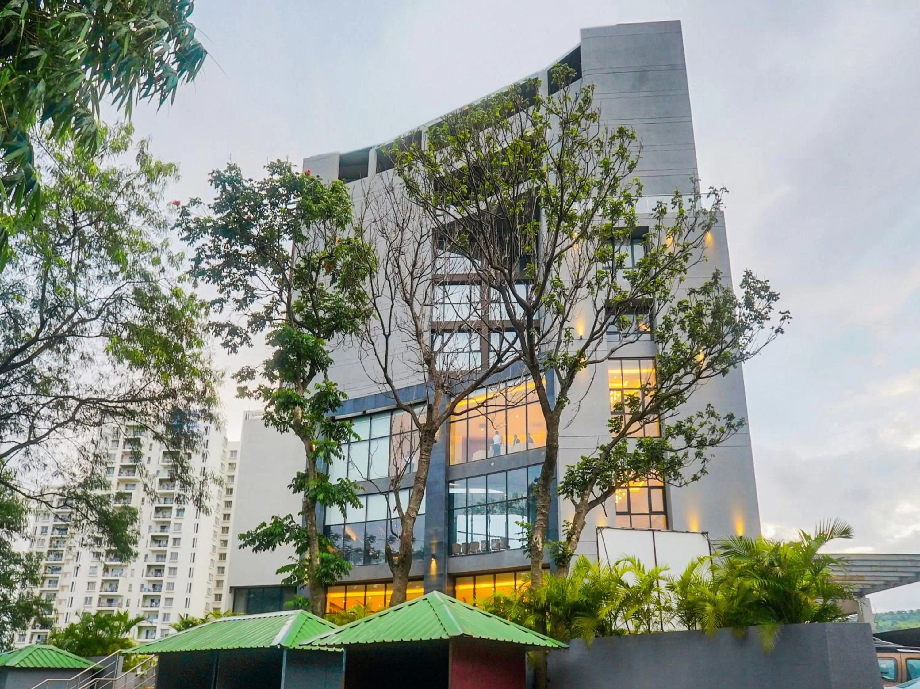 Facade/entrance in Grand Tamanna Hotel