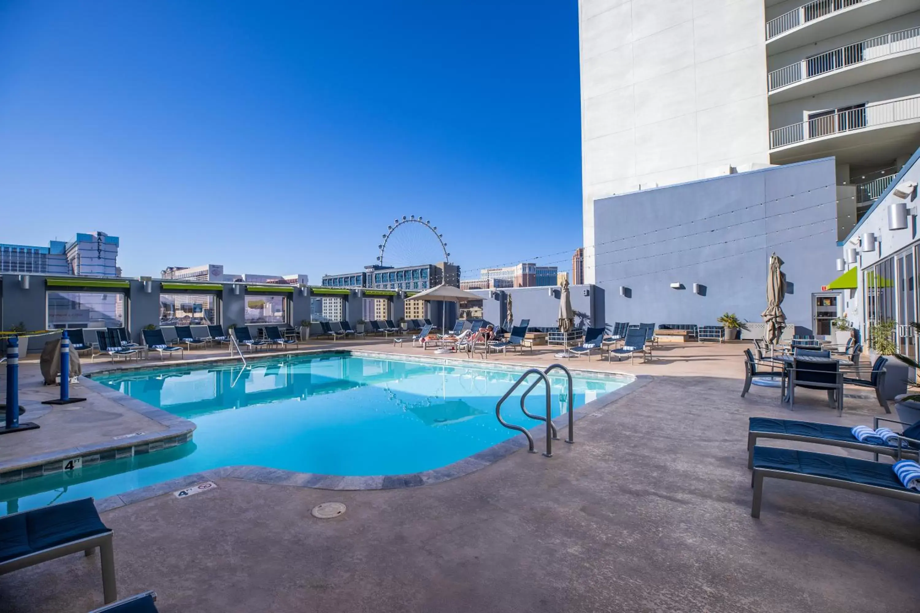 Swimming Pool in 2100 SqFt Penthouse Suite W/ Strip Views! POOL GYM