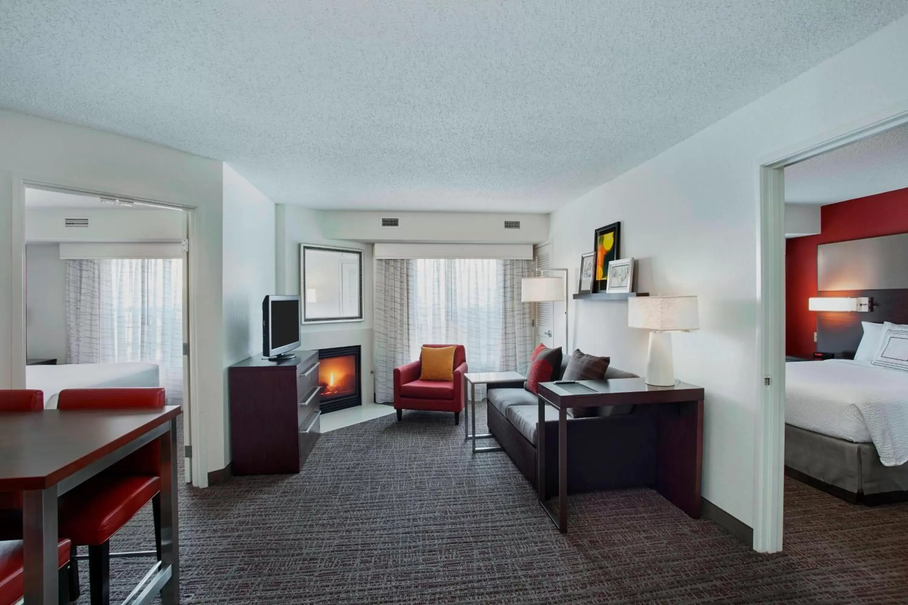 Two-Bedroom Suite in Residence Inn Detroit / Auburn Hills Two-Bedroom Suite in Residence Inn Detroit / Auburn Hills