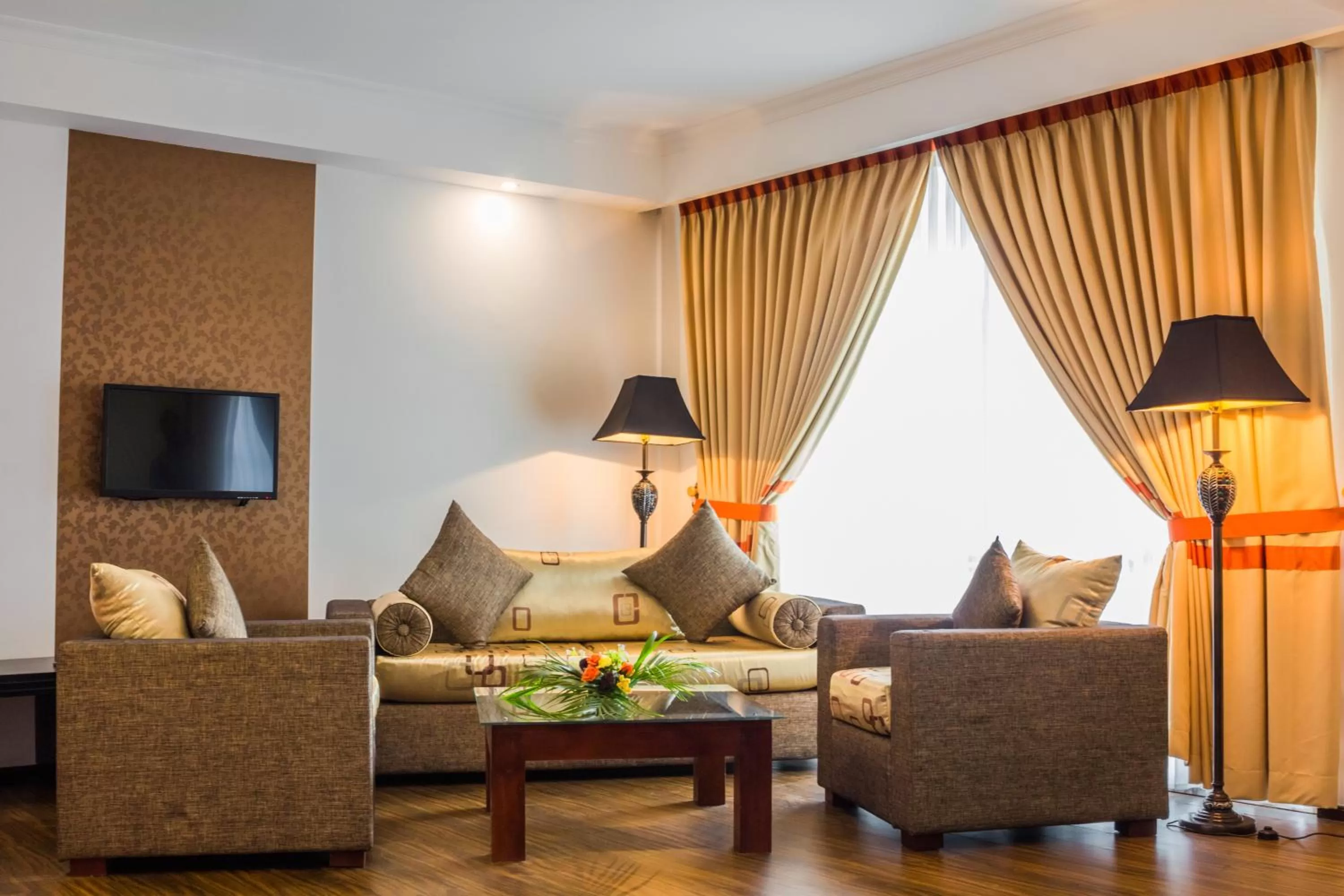 Living room in The Covanro Airport Hotel - Katunayake