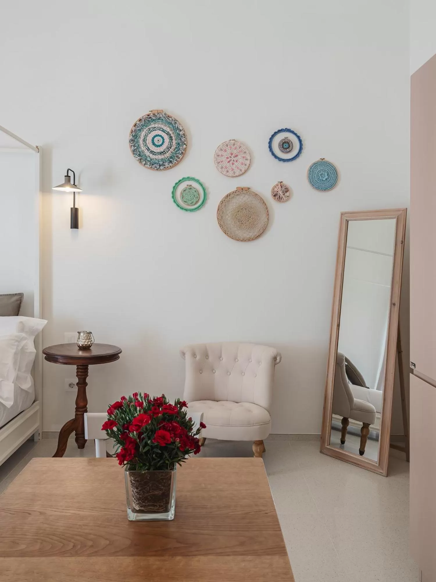 Bed in Living u HomeSuites