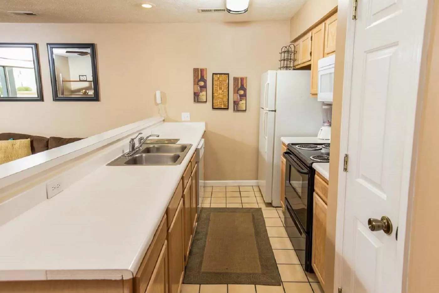 Kitchen or kitchenette, Kitchen/Kitchenette in River Oaks Golf Resort