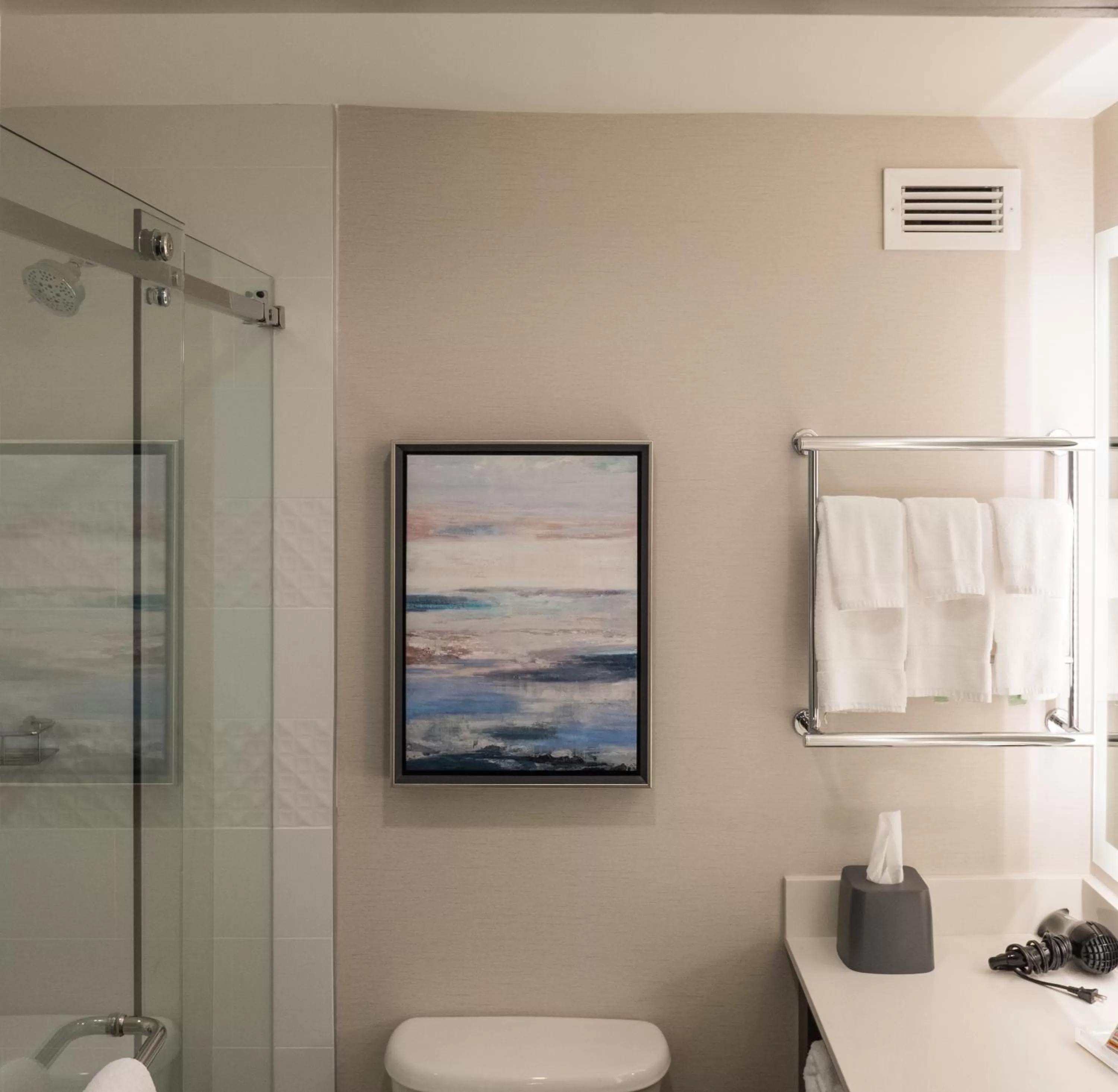 Shower in Holiday Inn & Suites Vancouver Downtown by IHG