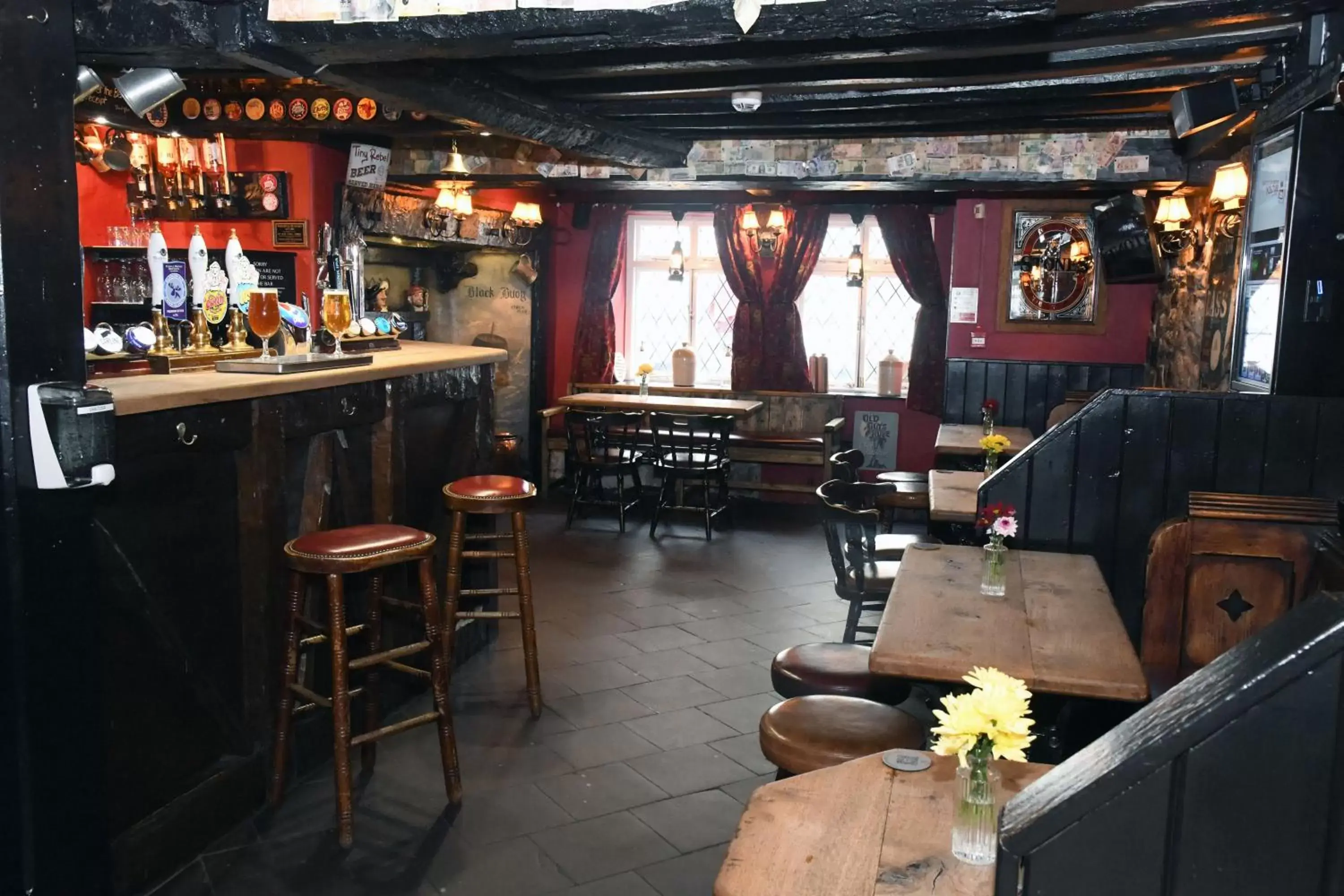 Lounge or bar, Lounge/Bar in The Black Boy Inn