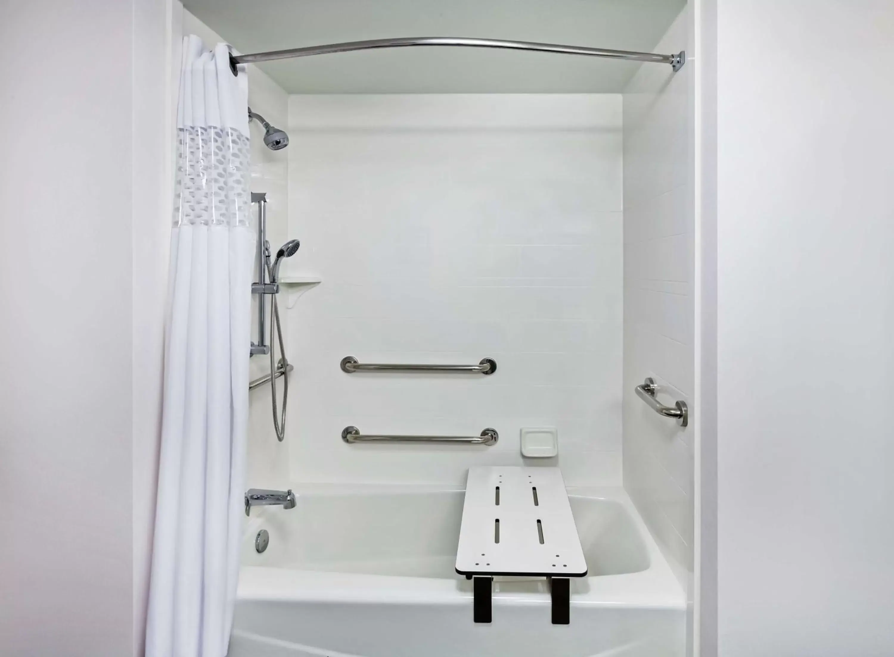 Bathroom in Hampton Inn & Suites Houston I-10 West Park Row, Tx
