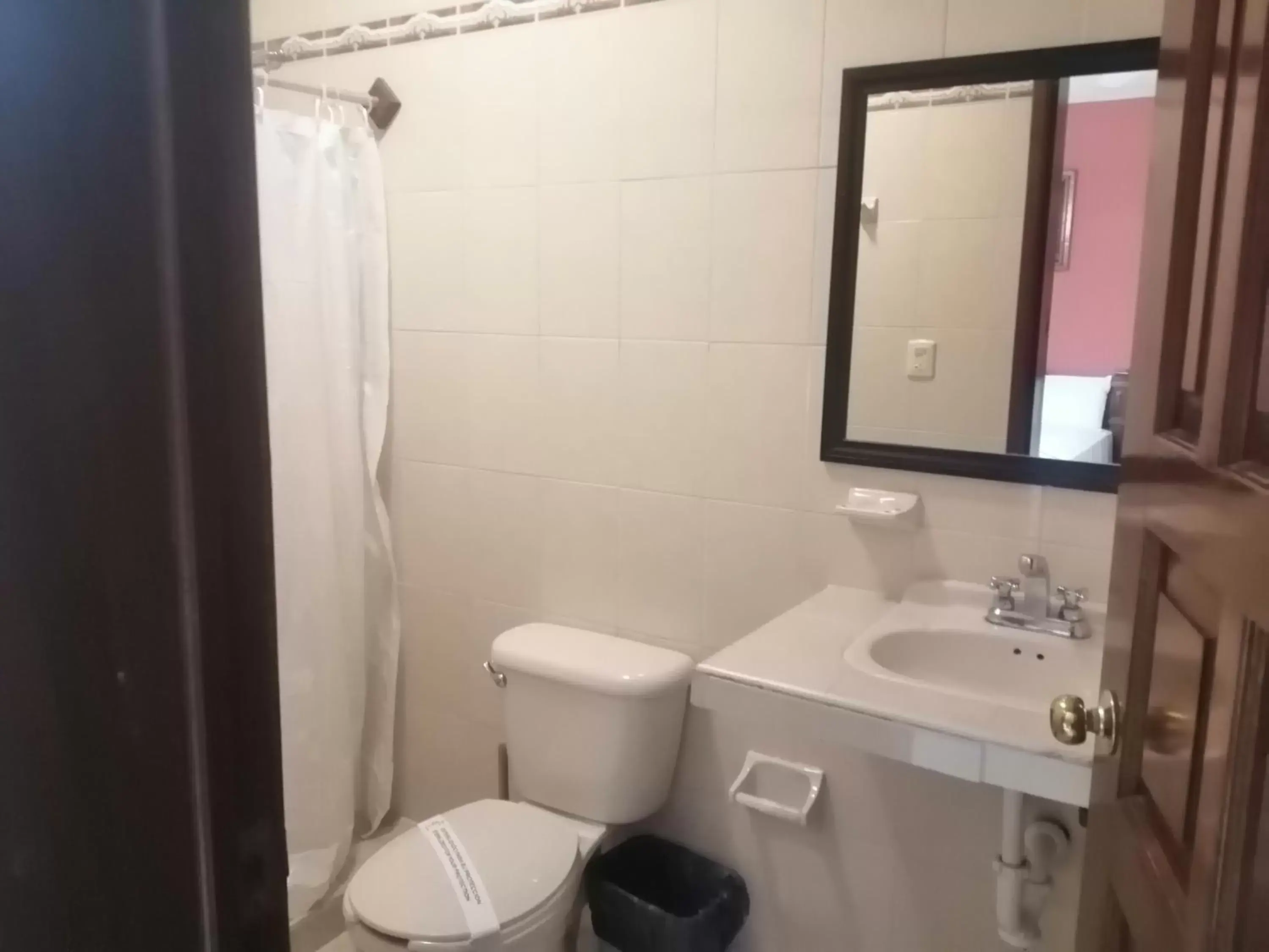 Bathroom in Hotel Santa Lucía
