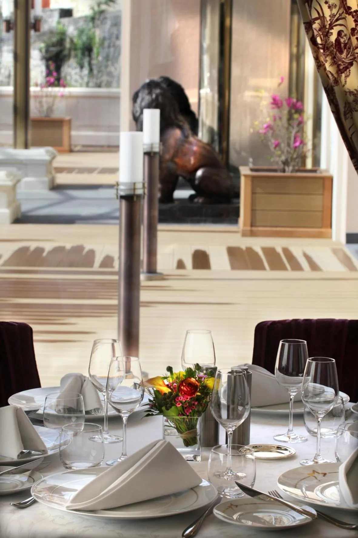Restaurant/places to eat in Hôtel Princesse Flore