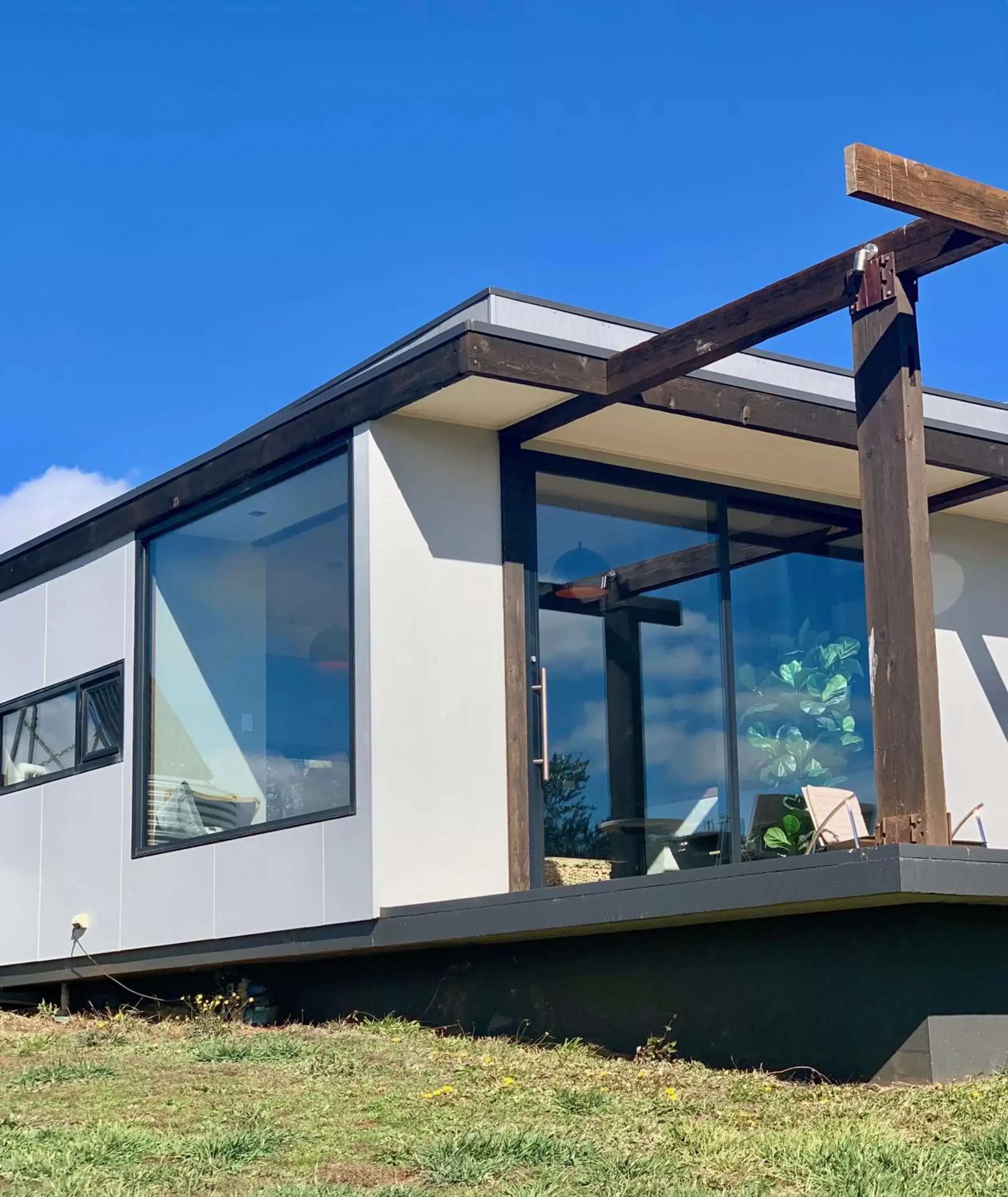 Property Building in Borrodell Vineyard