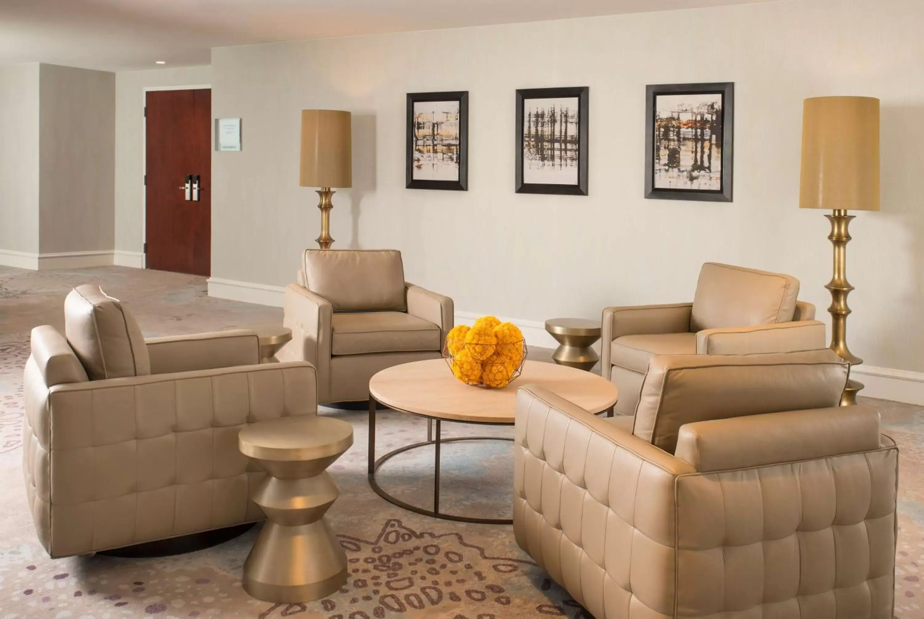 Meeting/conference room, Lobby/Reception in DoubleTree by Hilton Hotel Dallas - Love Field