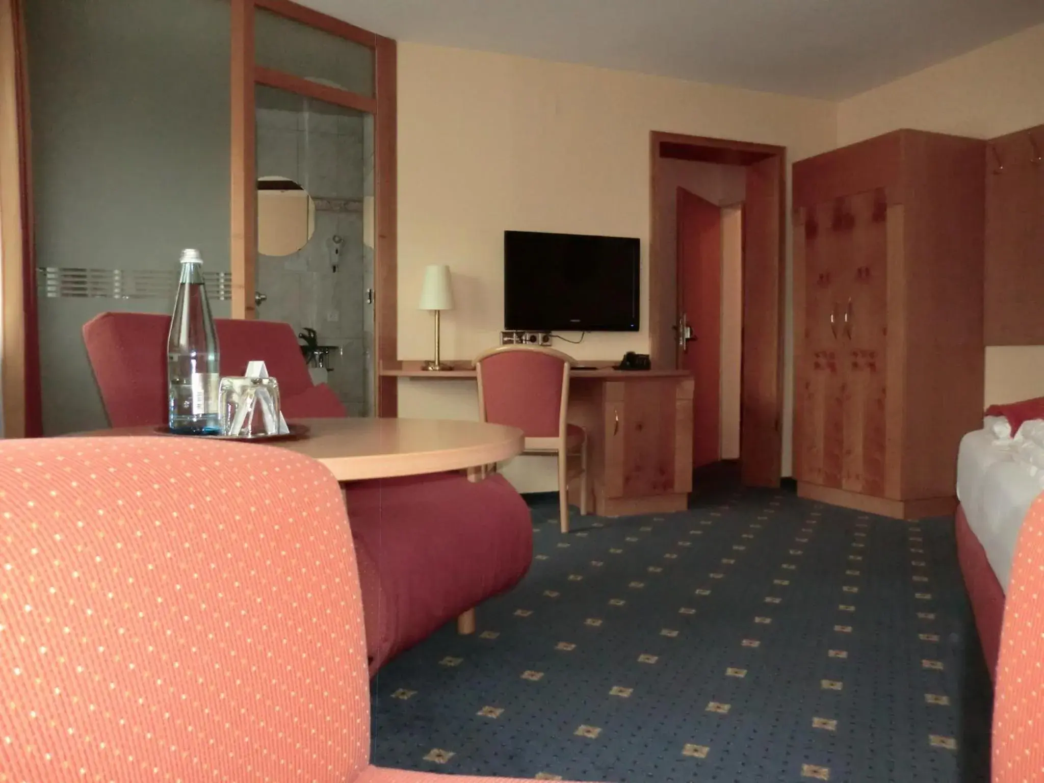 Photo of the whole room, TV/Entertainment Center in Hotel Altenberg