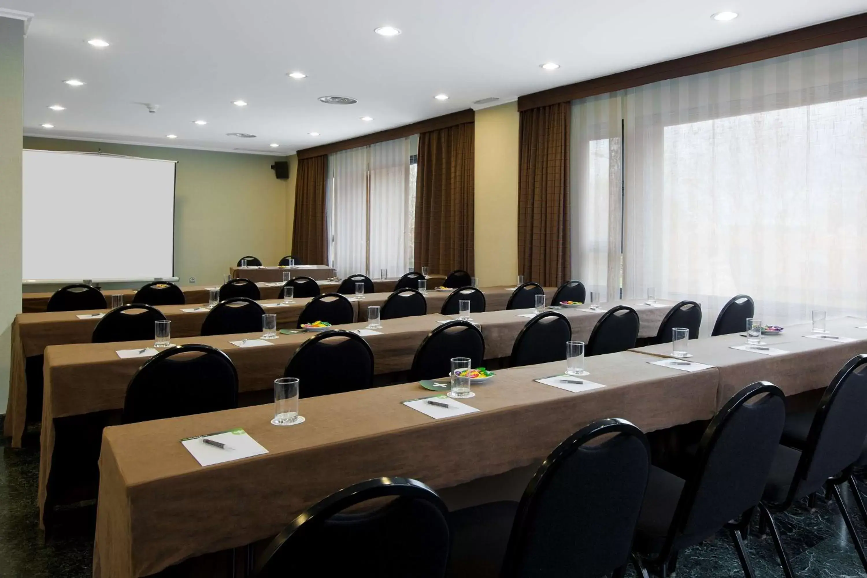 Meeting/conference room in NH Ciudad de Cuenca