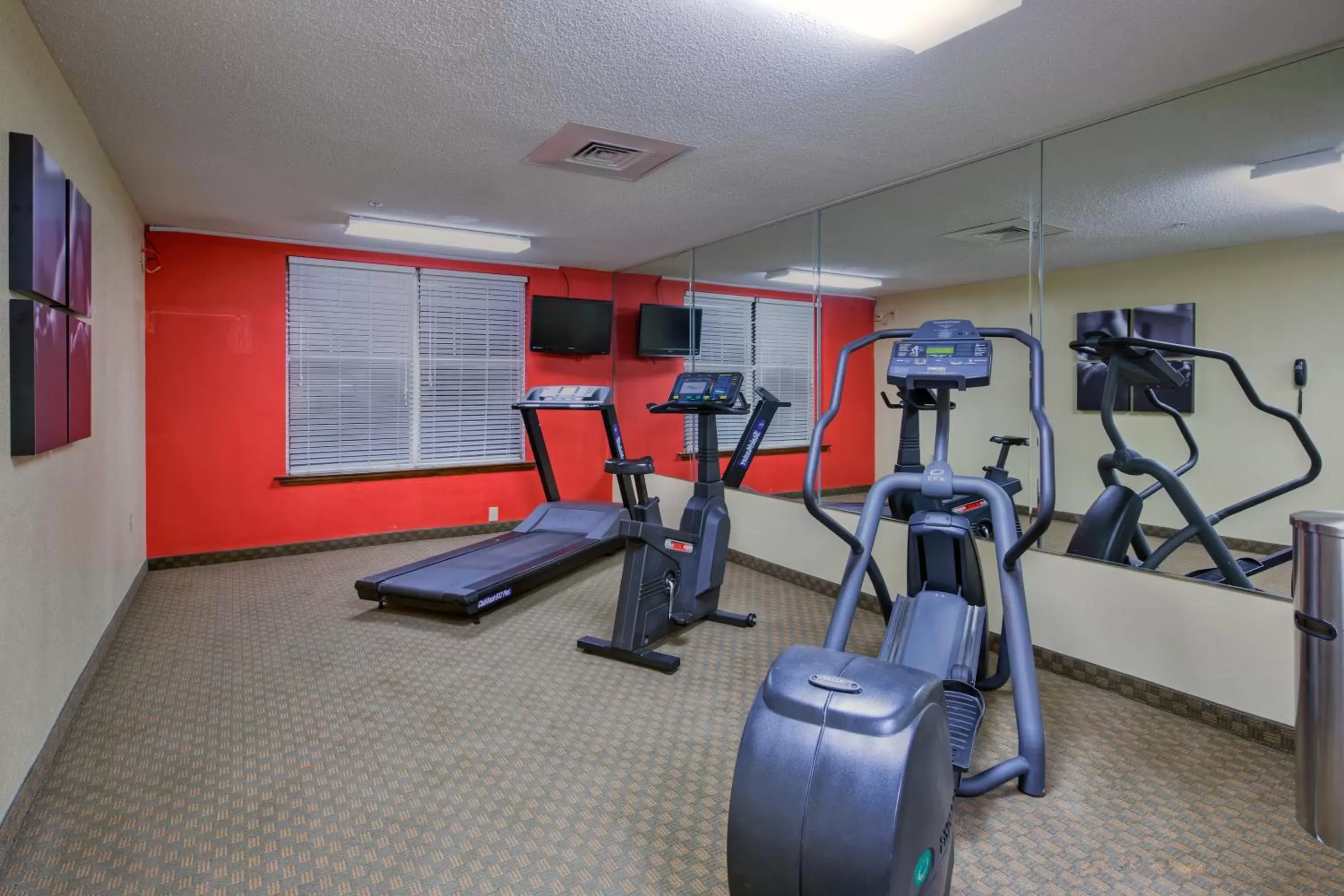 Fitness centre/facilities, Fitness Center/Facilities in Country Inn & Suites by Radisson, Lumberton, NC