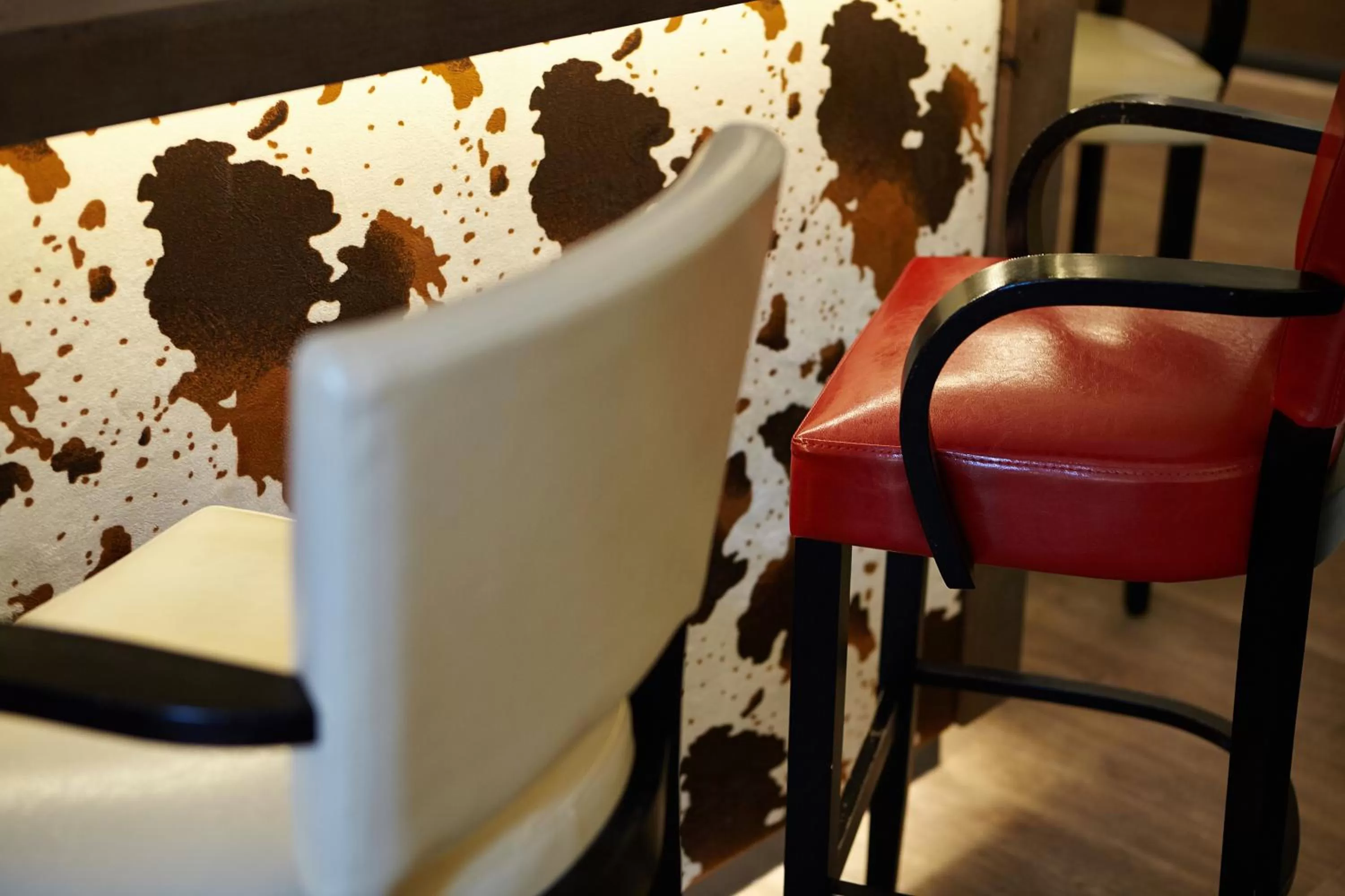 Lounge or bar, Bed in Hotel Sauerlacher Post