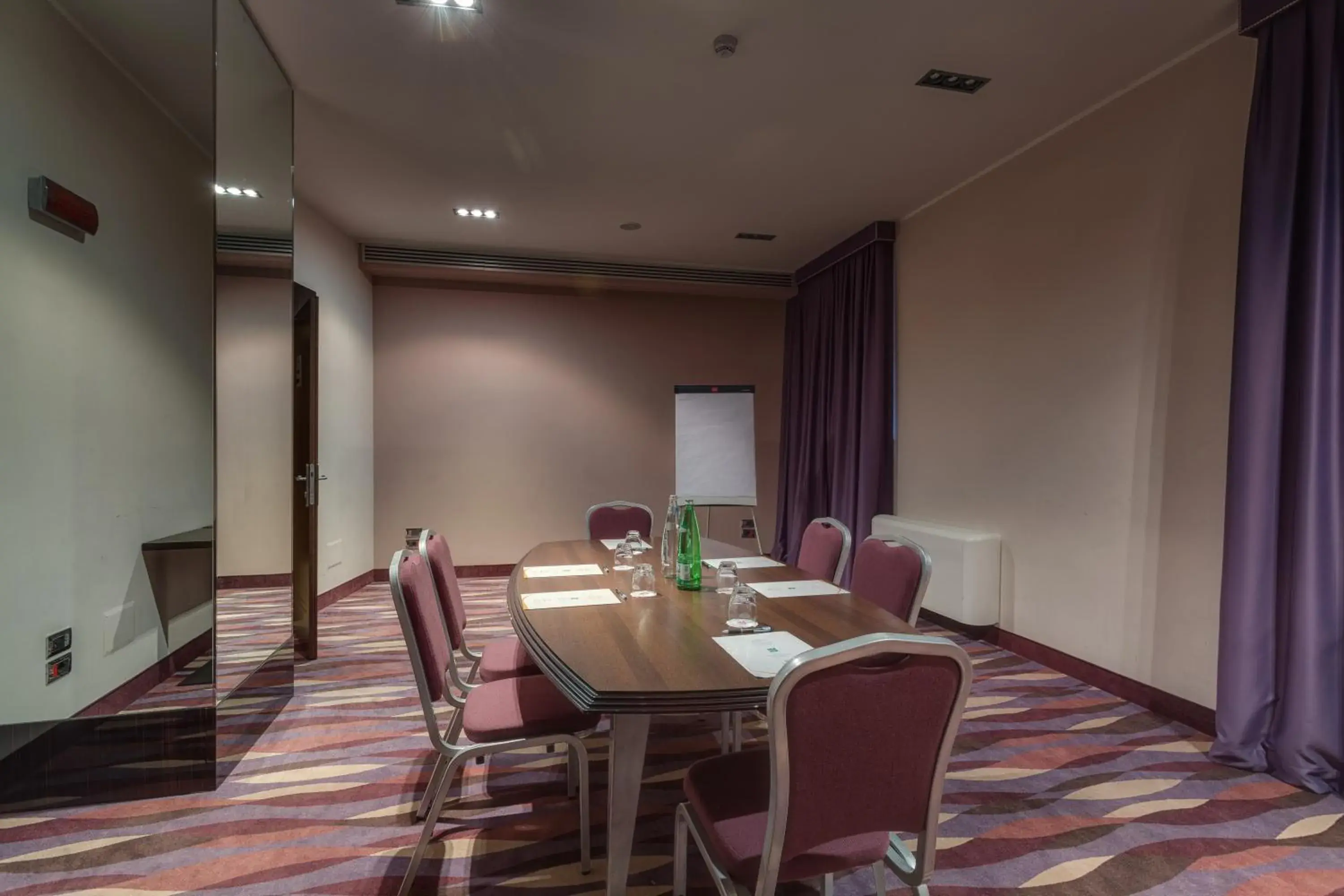 Meeting/conference room in Quality Hotel Green Palace