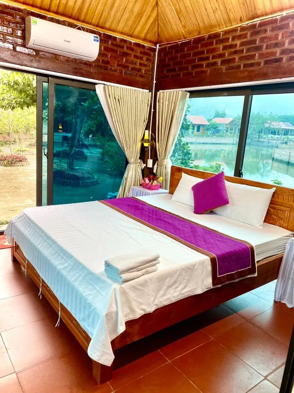 View (from property/room), Bed in Tam Coc Cat Luong Homestay