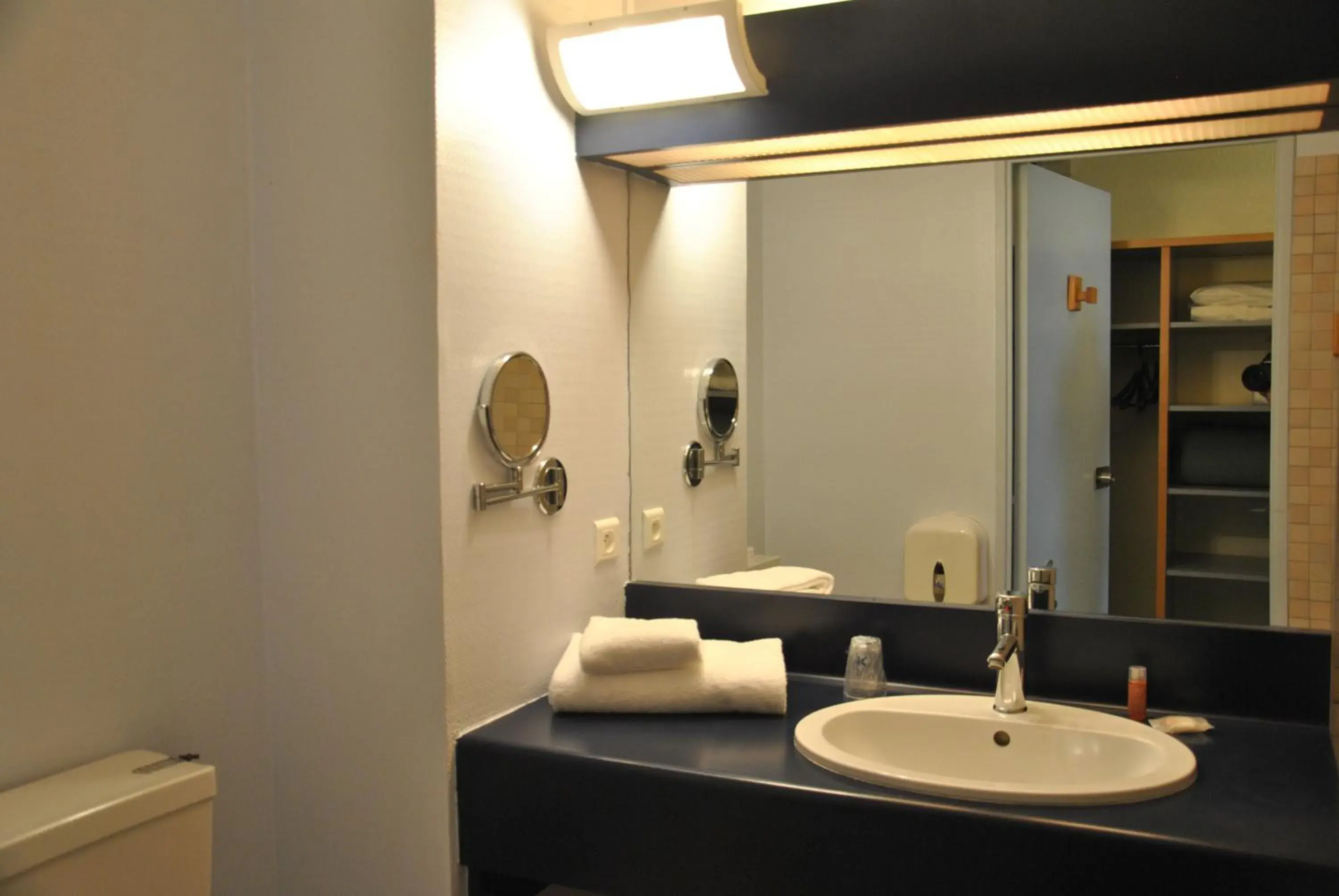 Other, Bathroom in Hôtel Cositel, Coutances