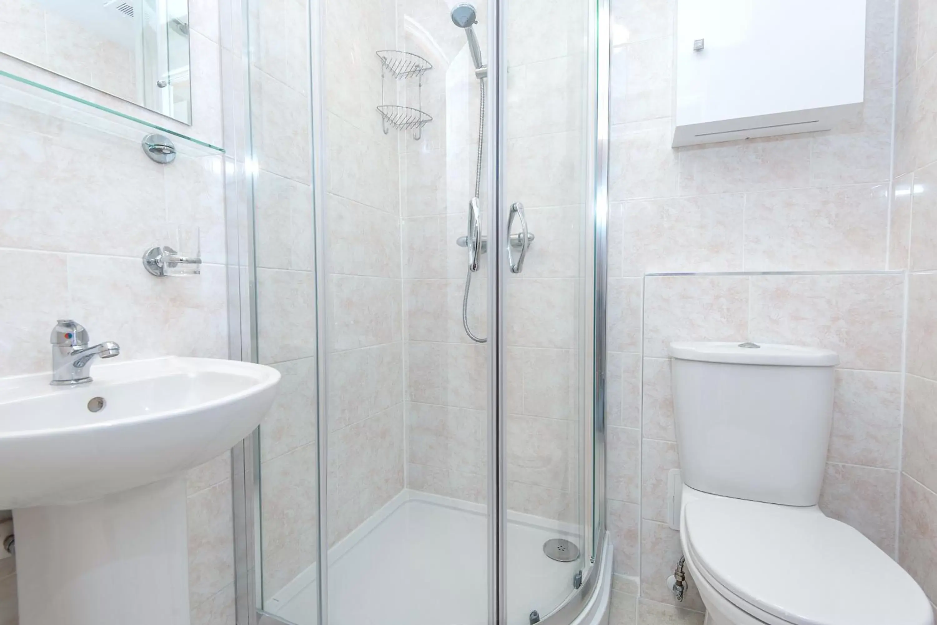 Shower, Bathroom in Vincent House London Residence