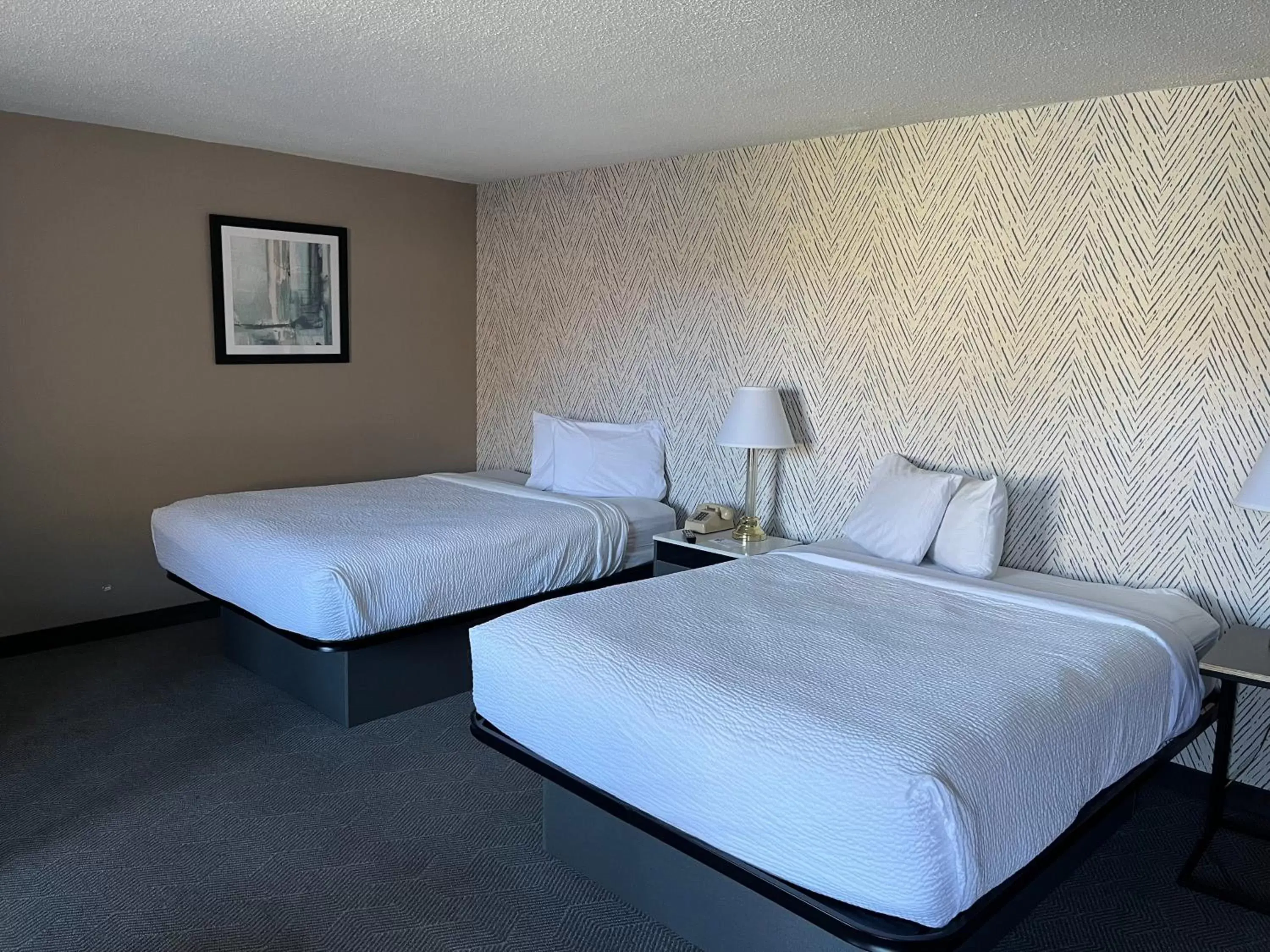 Deluxe Queen Room with Two Queen Beds - Non-Smoking in LeConte Motor Lodge A Ramada by Wyndham