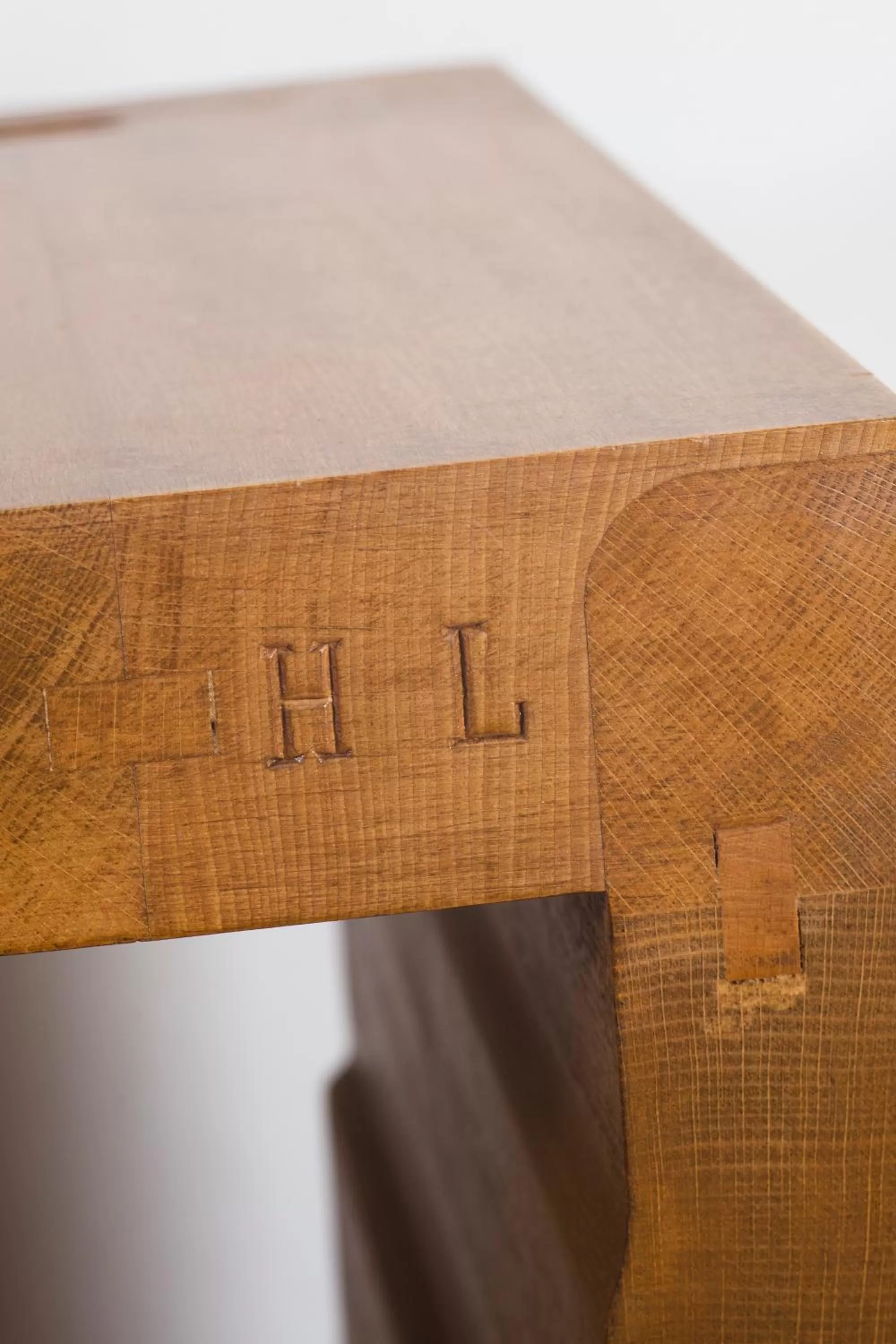 Decorative detail in Hôtel La Pérouse