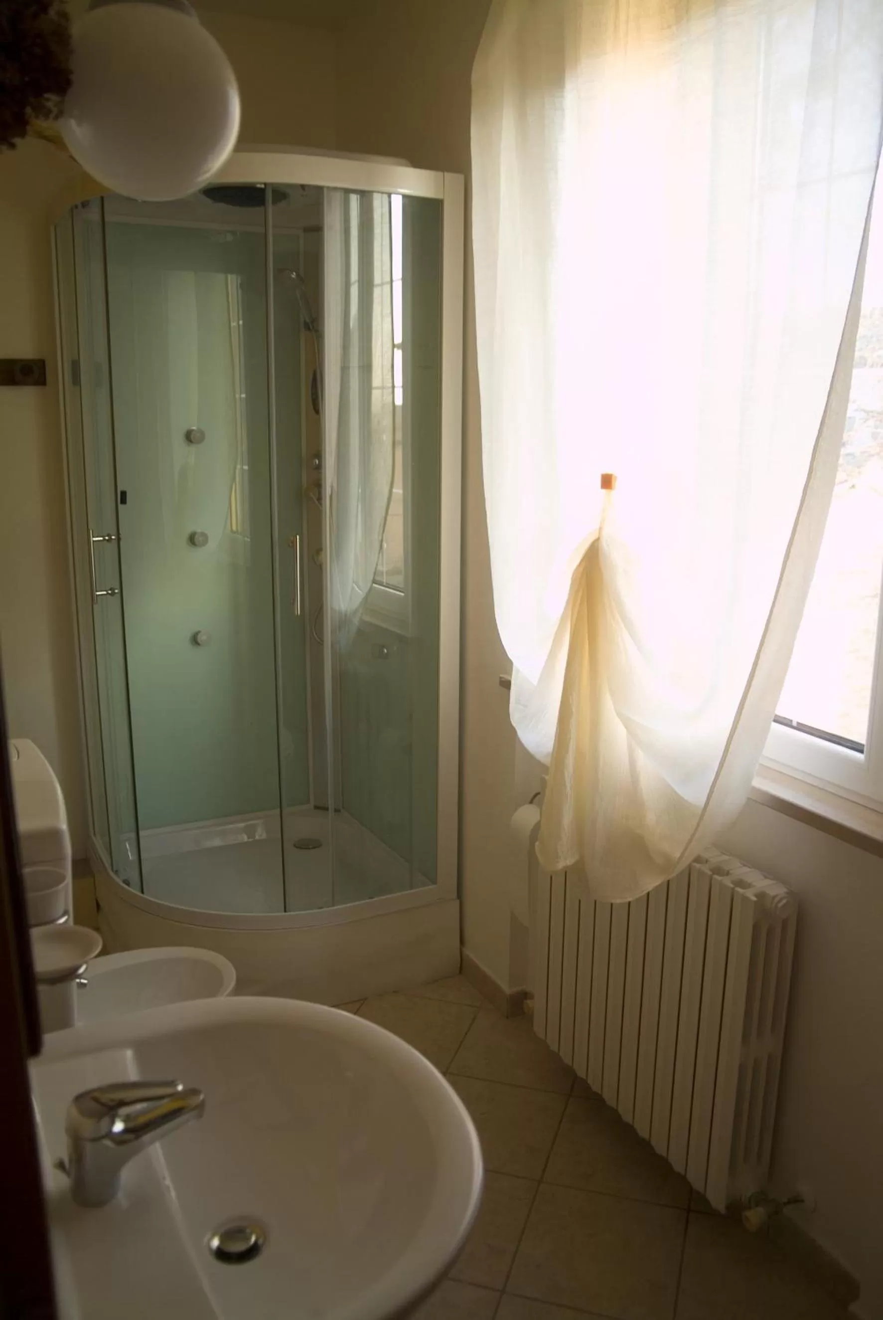 Bathroom in B&B A Casa di Mael