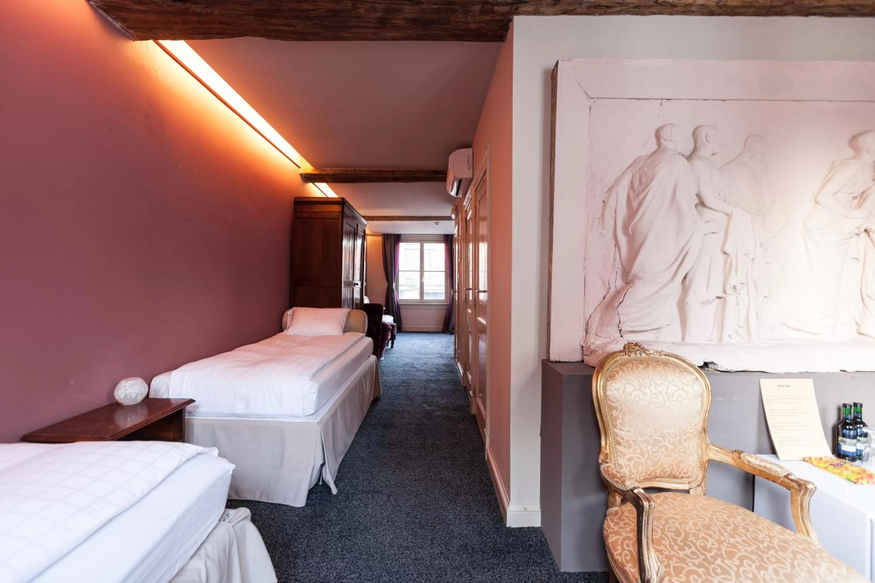 Bedroom in Hotel Diamonds and Pearls