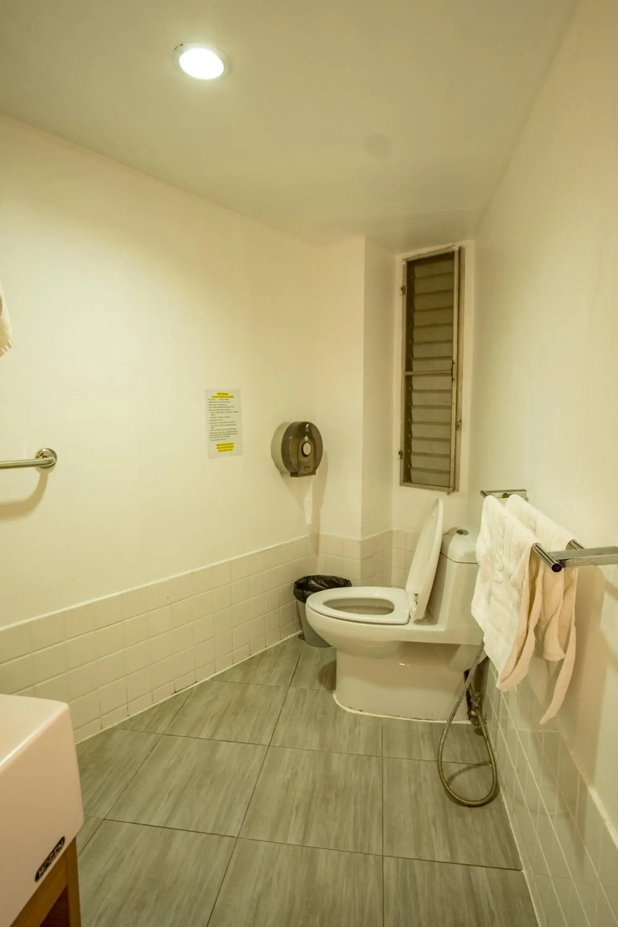 Bathroom in Home 16  (Hostel 16)