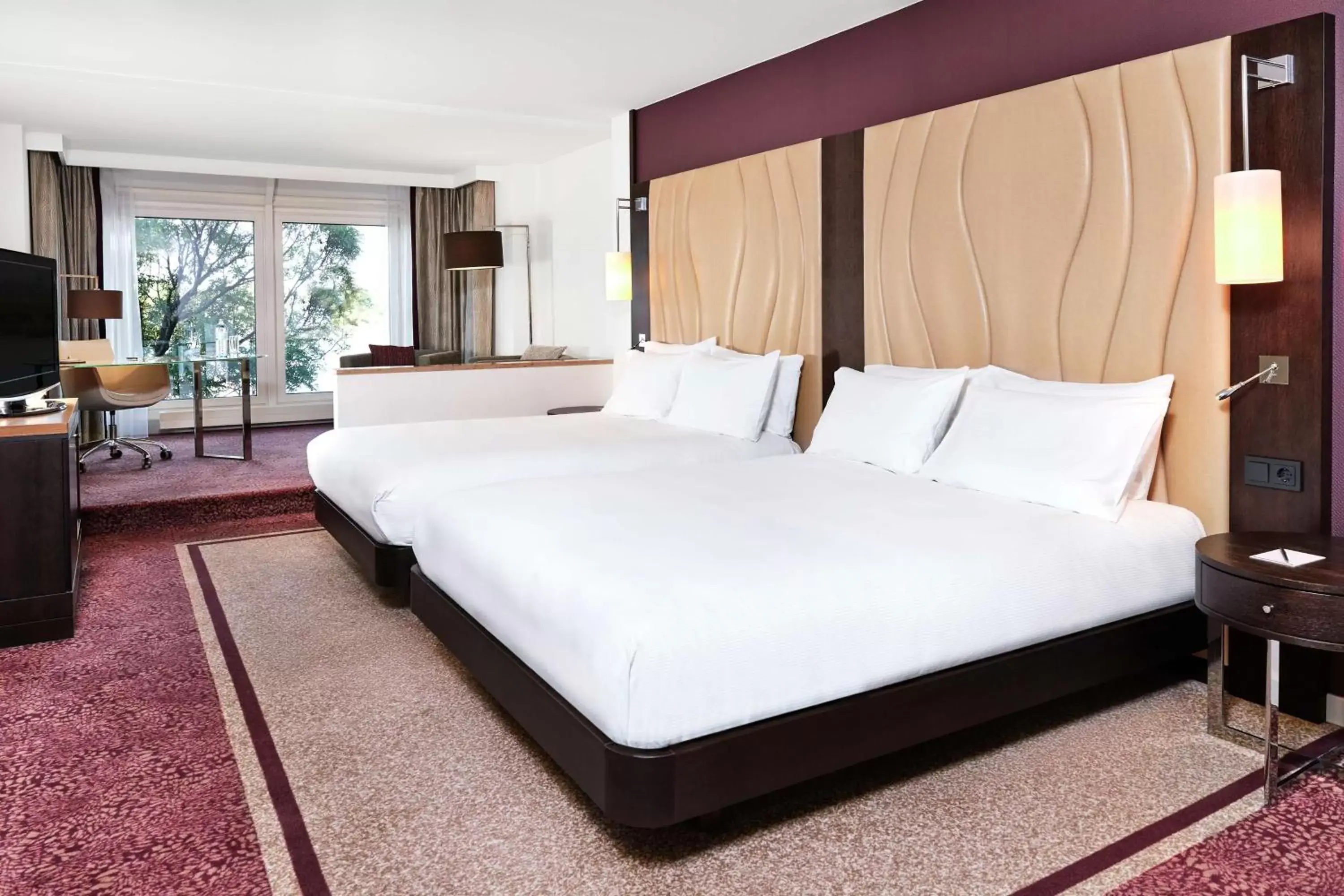 Bedroom, Bed in Hilton Vienna Danube Waterfront